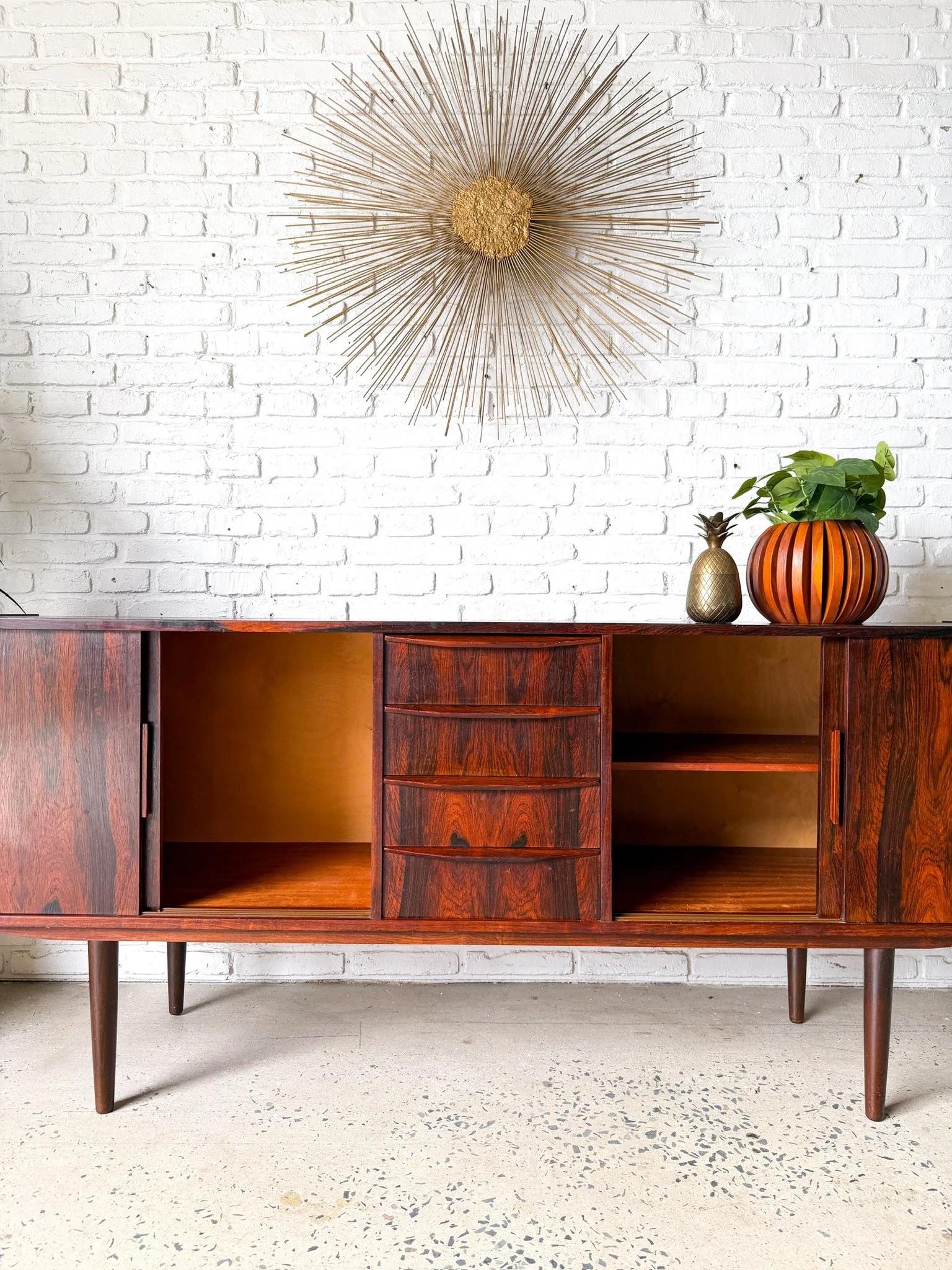 Danish Modern Rosewood Credenza 12.jpg