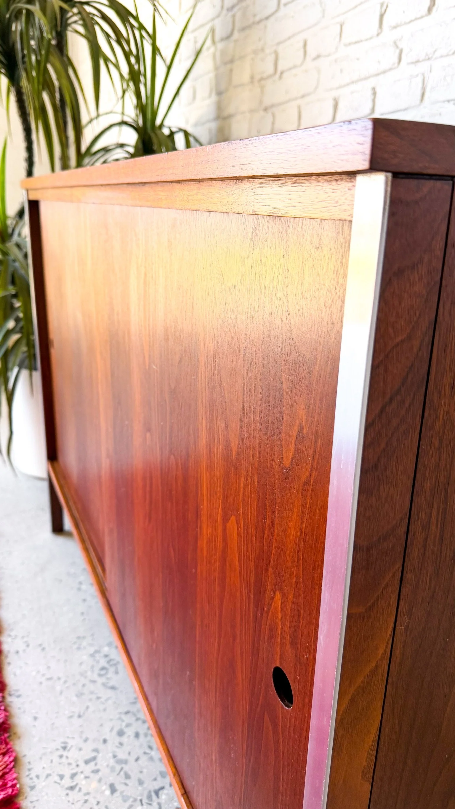 Paul McCobb Linear Group Walnut Credenzas26.jpg