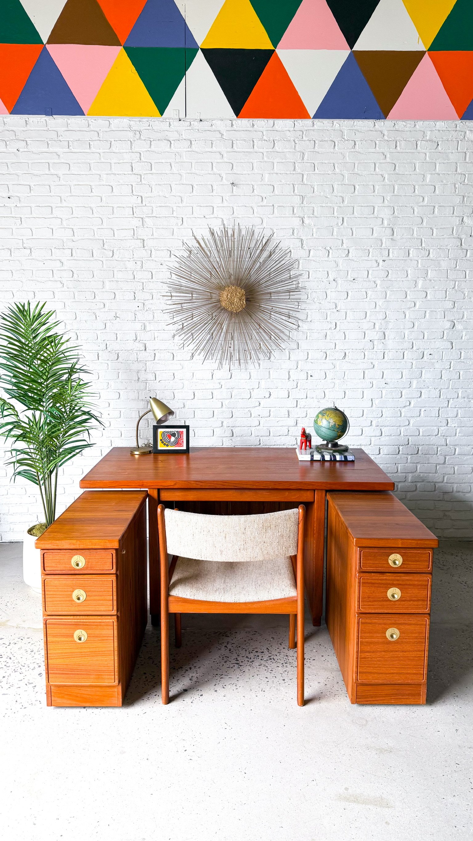 Teak Desk by D-Scan 7.jpg