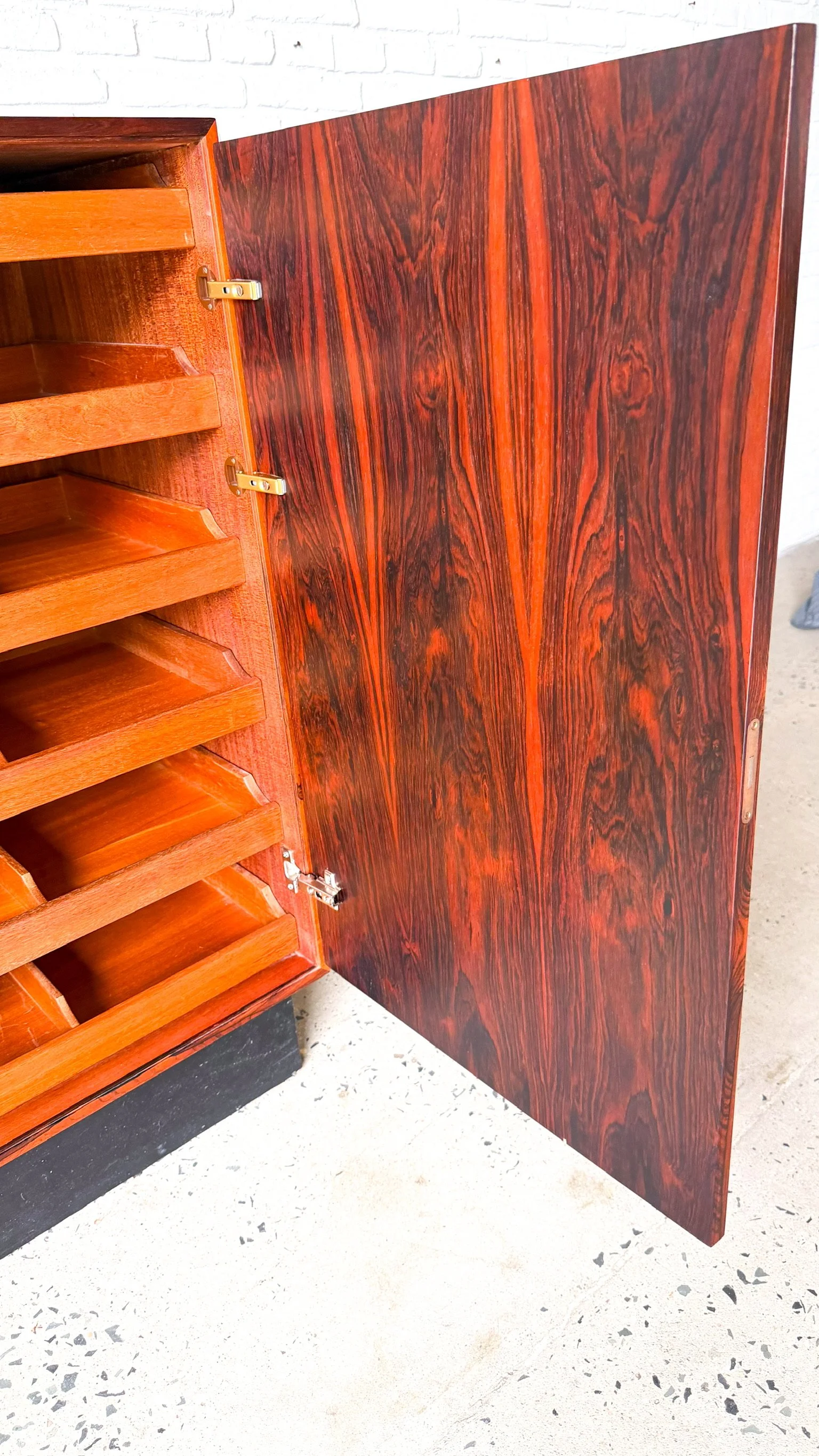 Rosewood Chest Highboy  Made in Denmark10.jpg