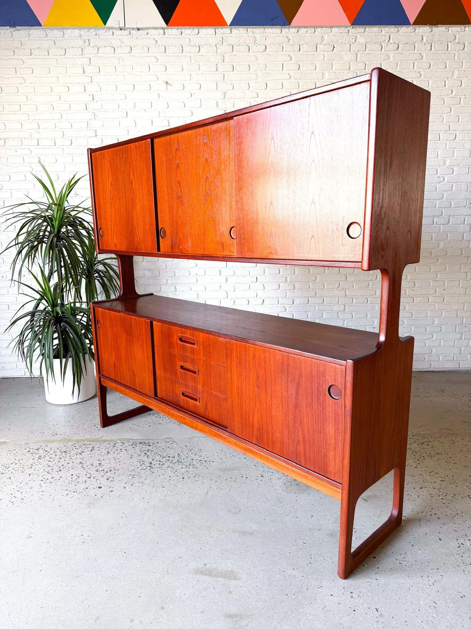 teak single piece hutch or room divider21.jpg