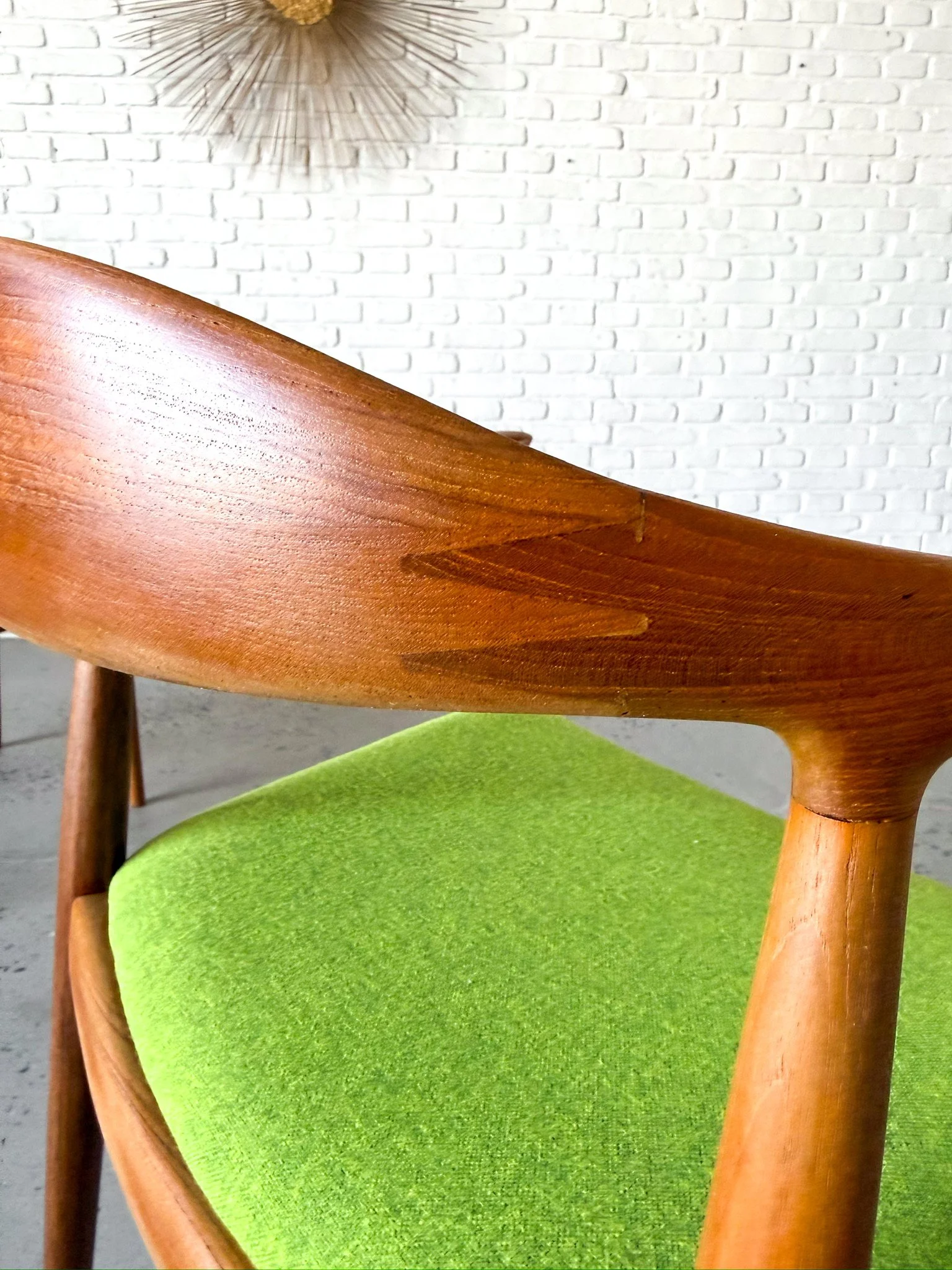 Rare pair of restored hans wagner JH503 chairs18.jpg