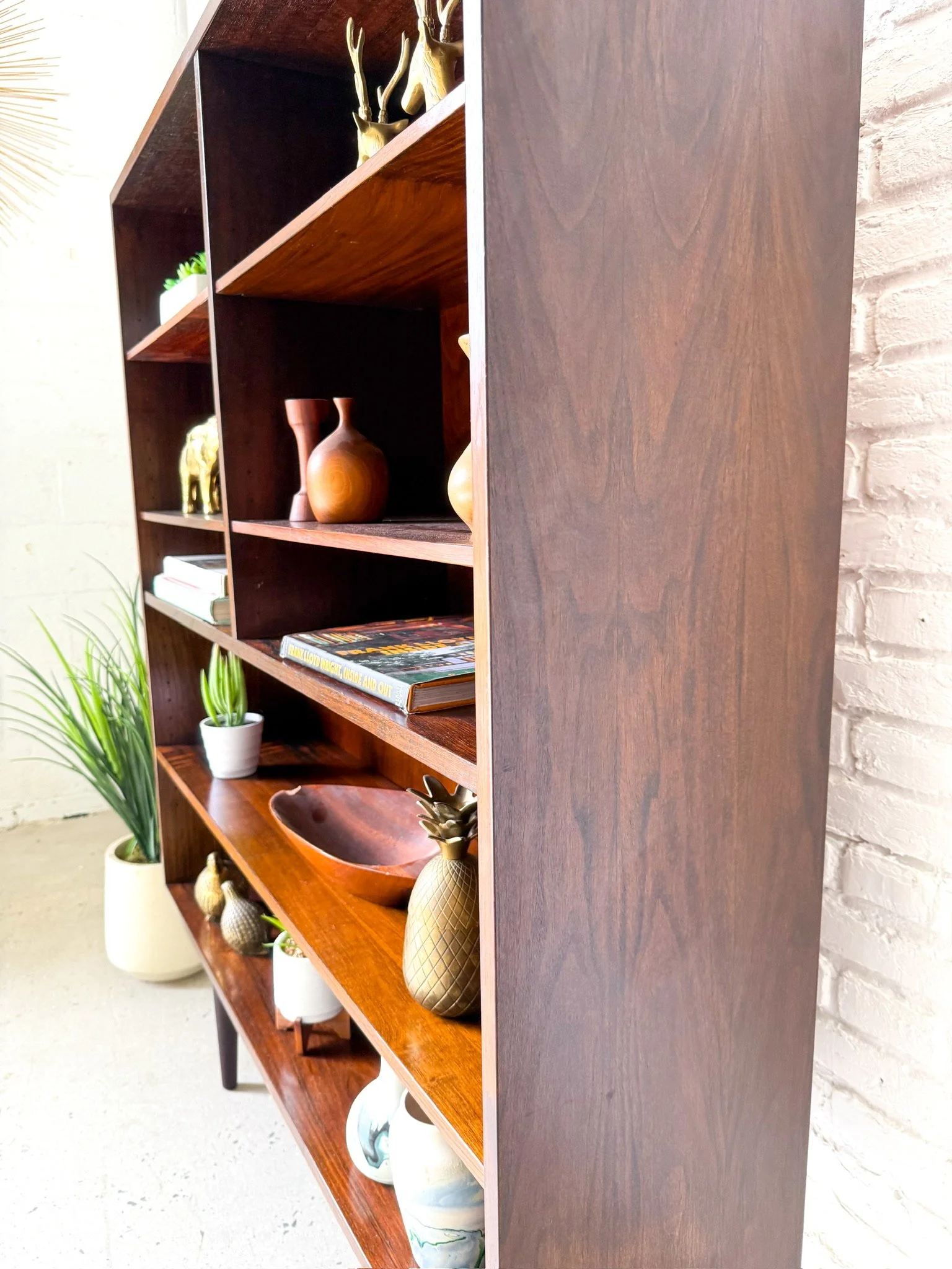 Danish Modern Rosewood Bookshelf7.JPG