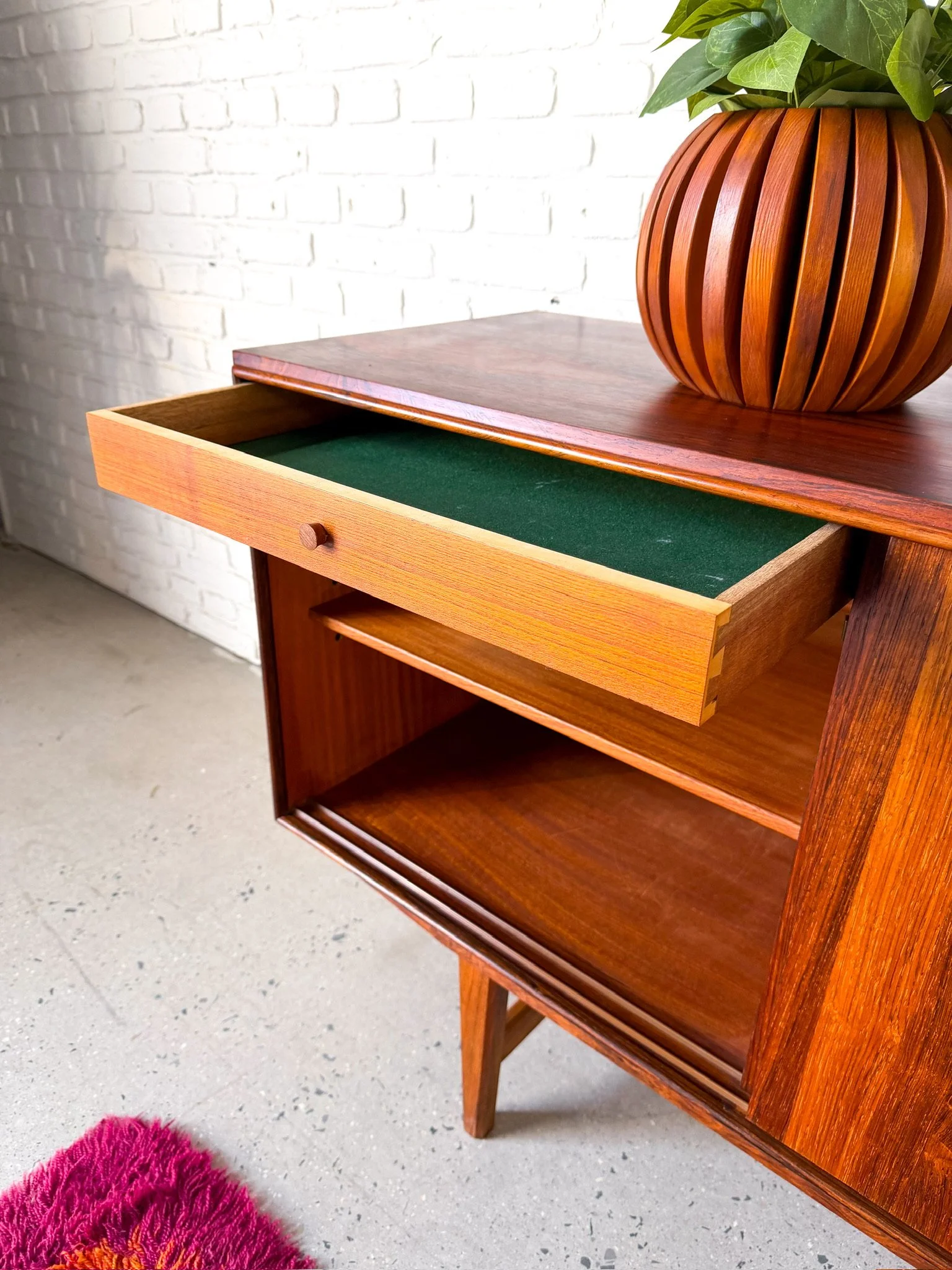 1960’s rosewood credenza by ew bach made in denmark11.jpg