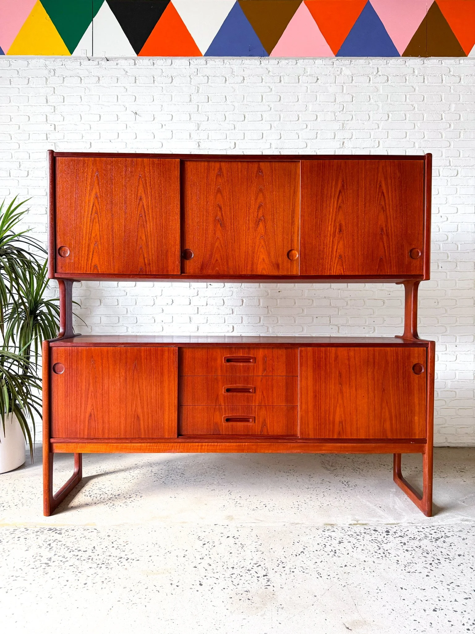 teak single piece hutch or room divider2.jpg