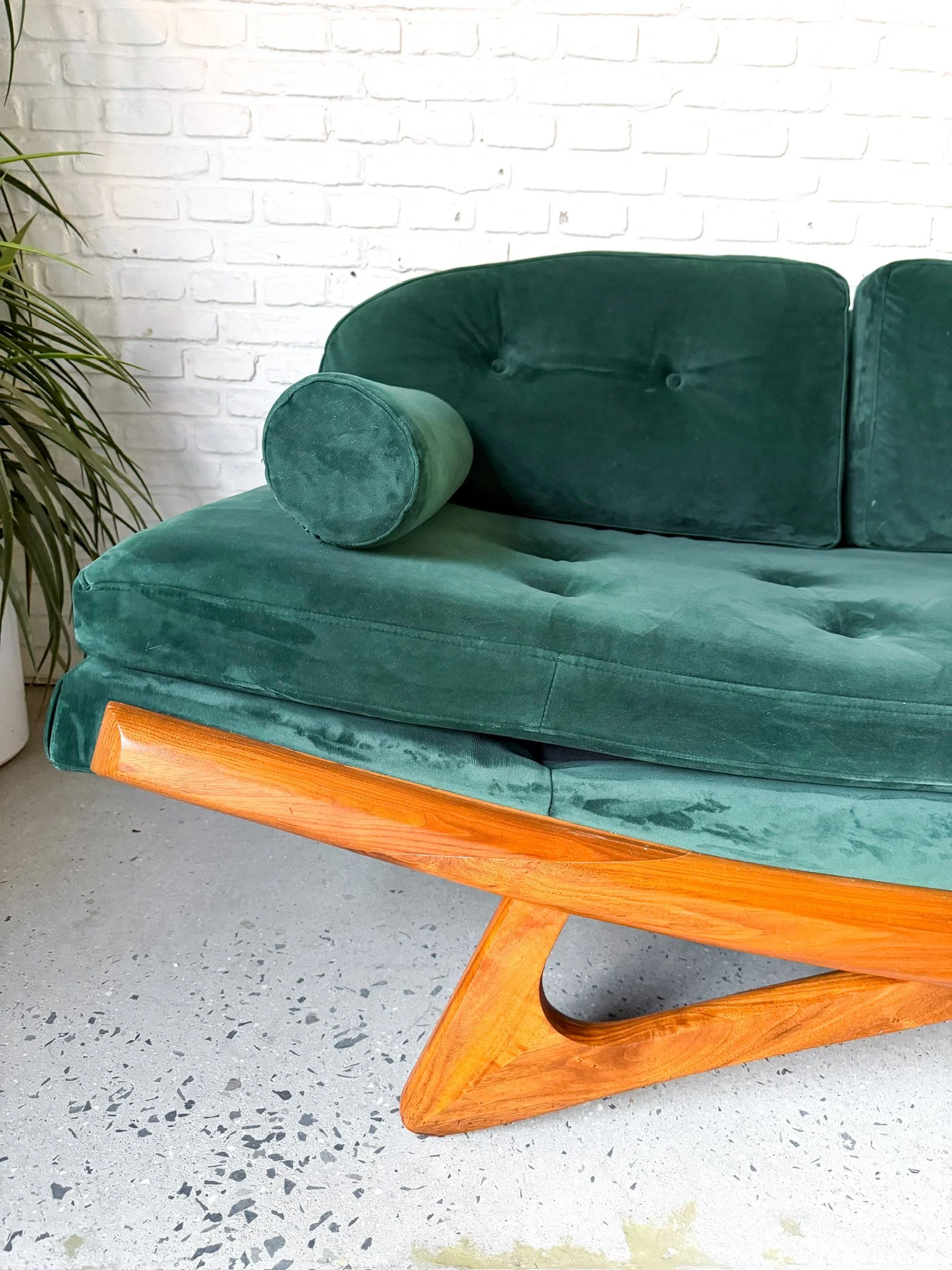 adrian pearsall style gondola sofa5.jpg