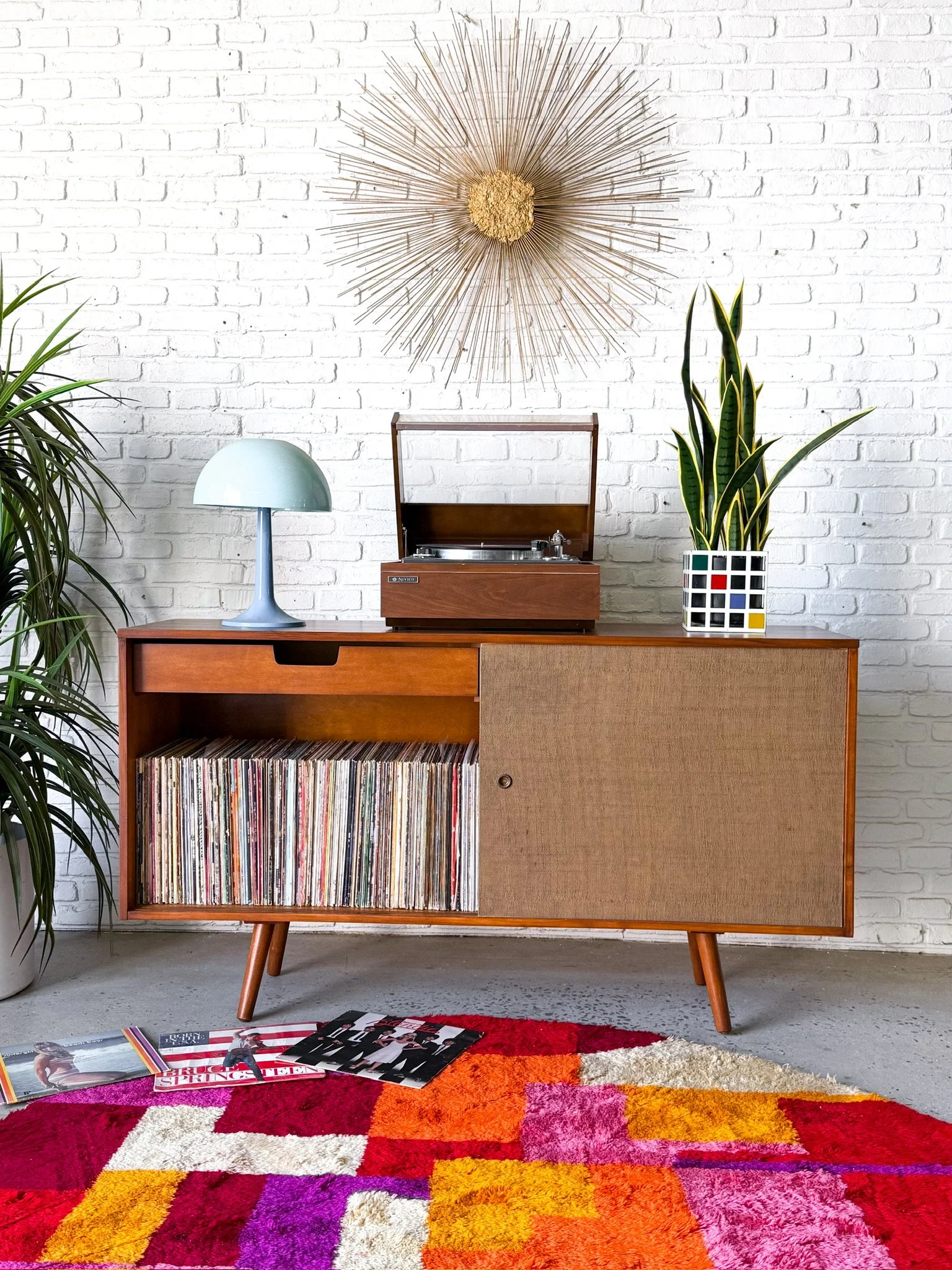 Paul McCobb Credenza and Record Cabinet31.jpg