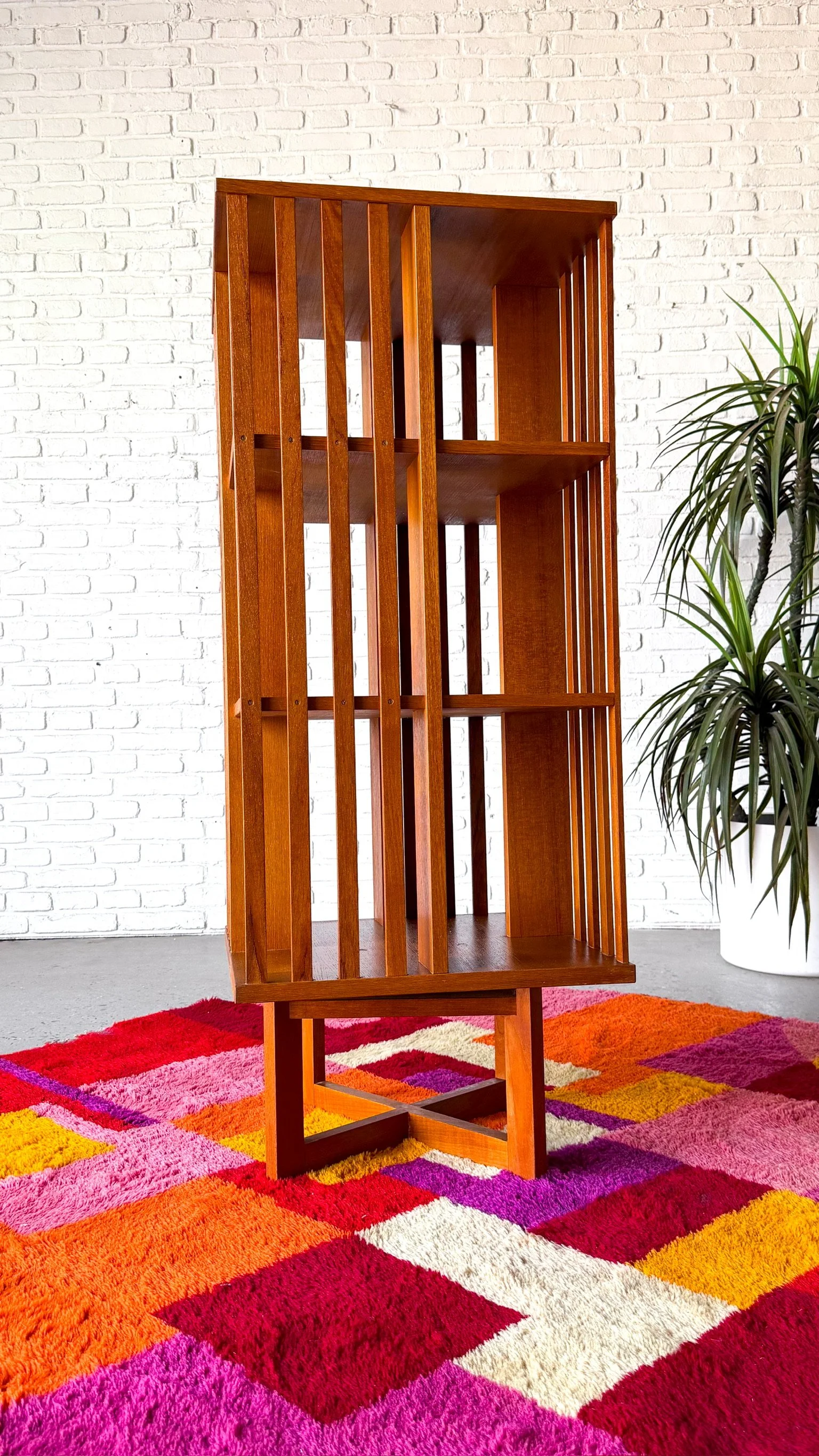 Rotating Teak Bookcase Made in Sweden19.jpg