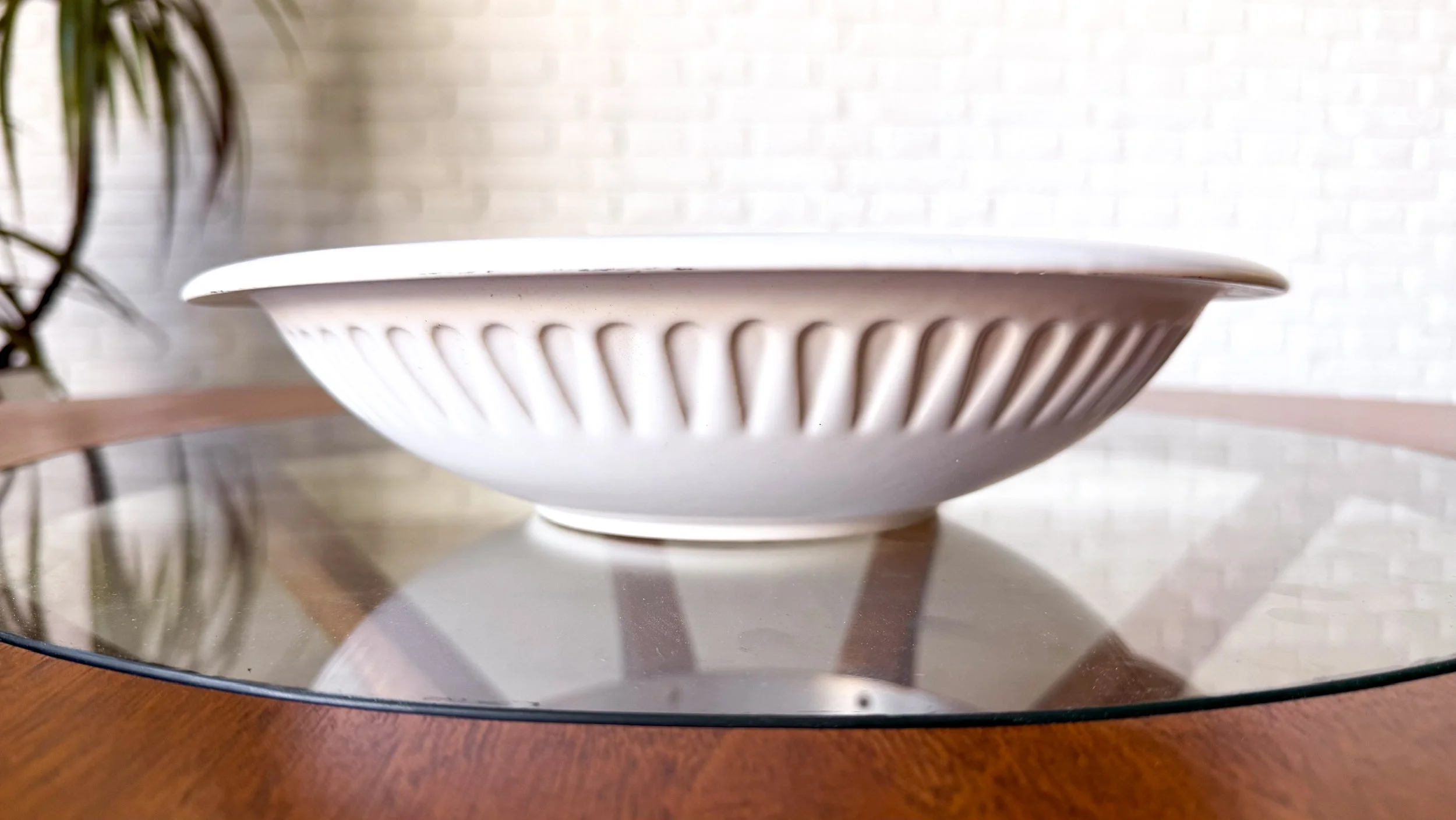 Broyhill Brasilia Cathedral Coffee Table with Rare Bowl11.jpg