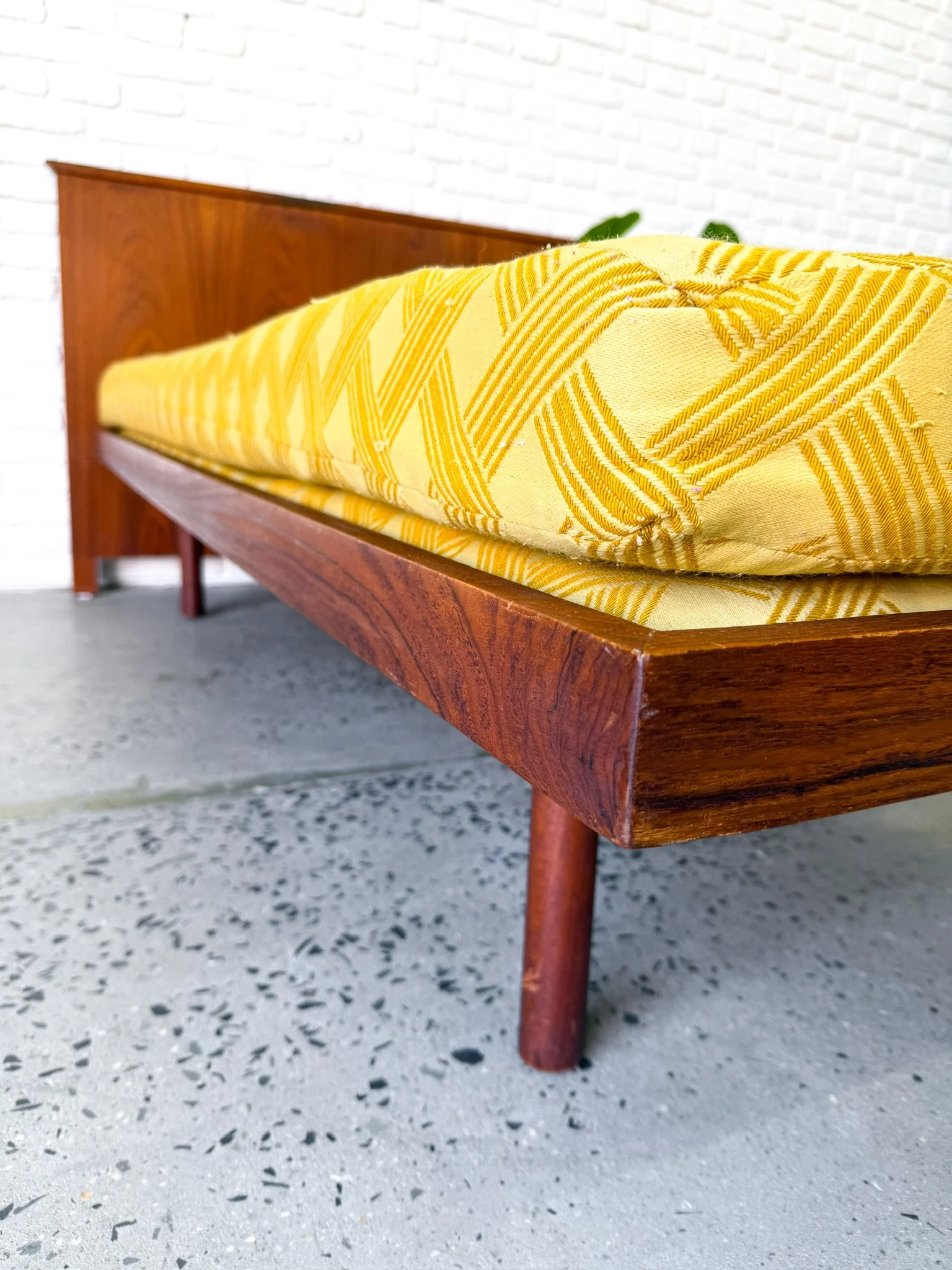 Twin Beds and Teak Headboard8.JPG