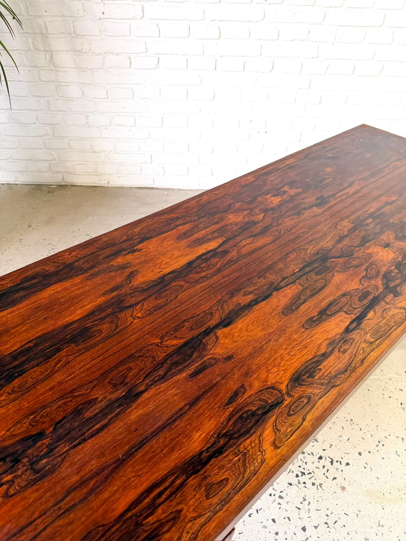 Rosewood Coffee Table with Shelf10.jpg