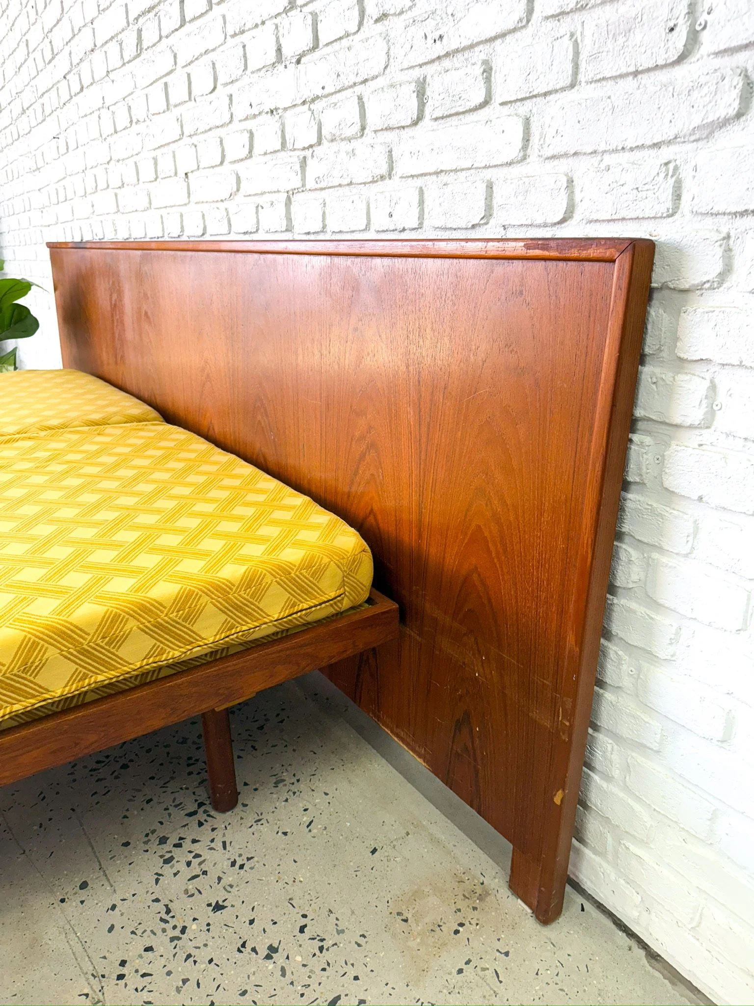 Twin Beds and Teak Headboard21.JPG