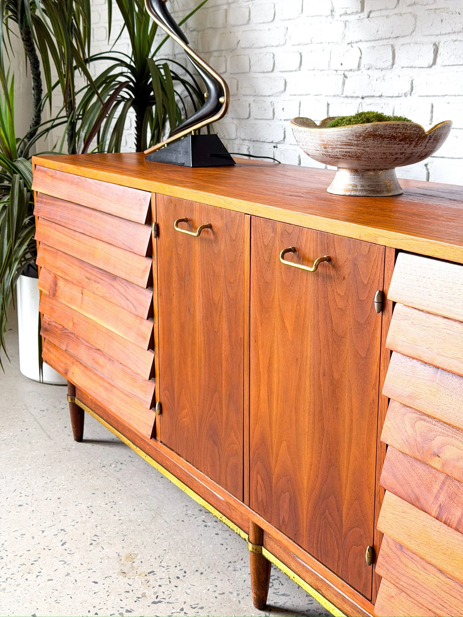 American of Martinsville Lowboy Dresser11.jpg