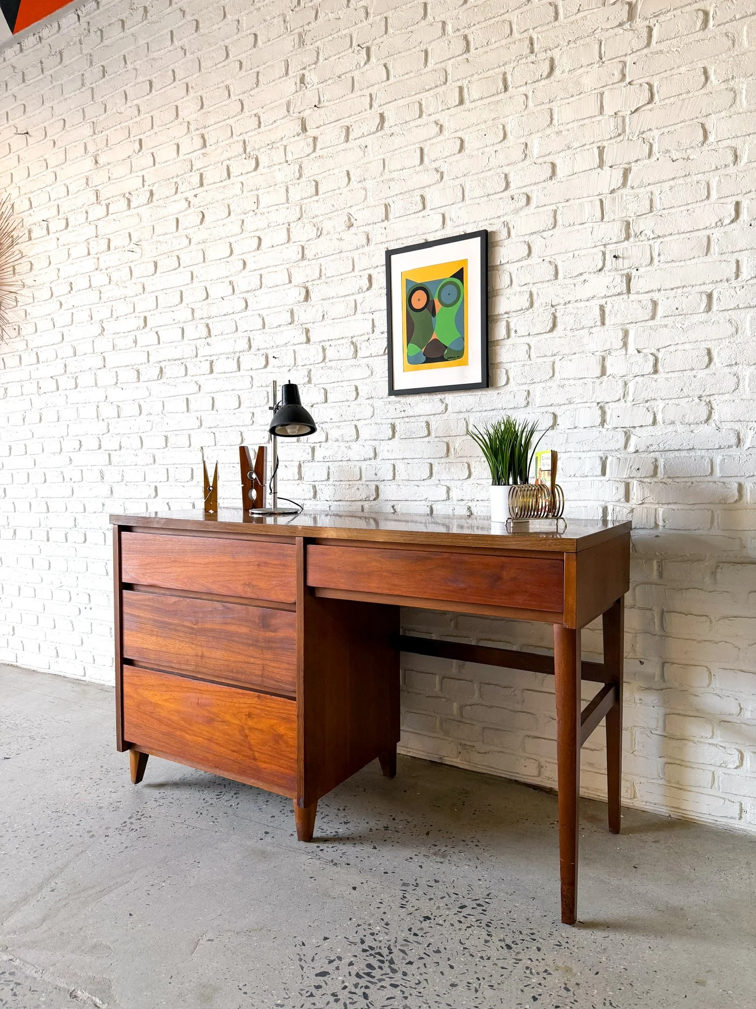 stanley walnut desk with laminate top2.jpg