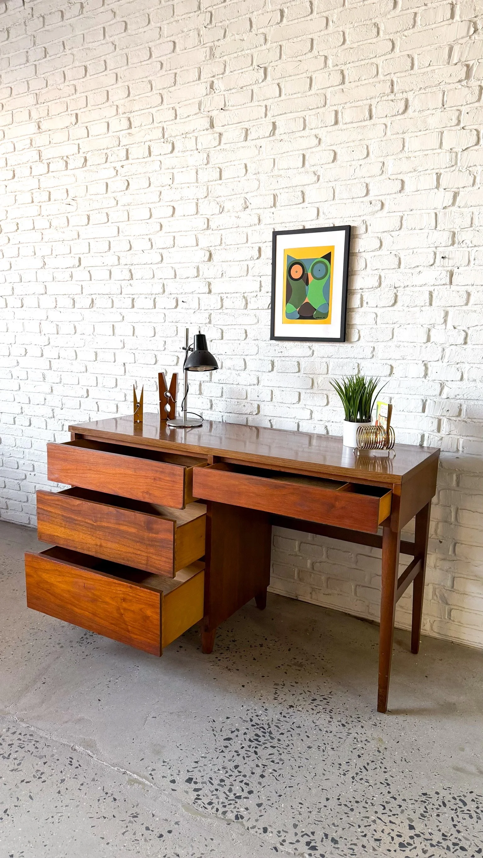 stanley walnut desk with laminate top5.jpg