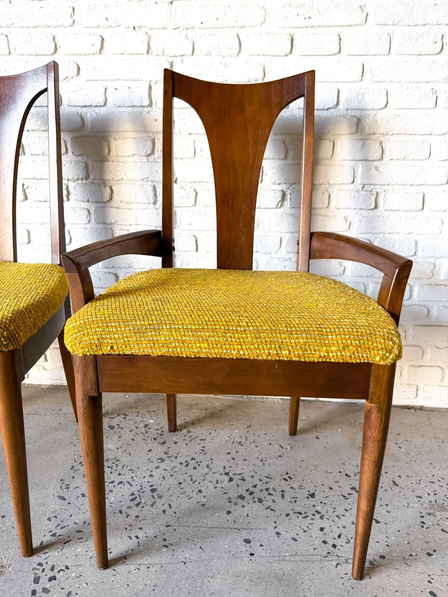 Broyhill Emphasis walnut dining chairs set of six5.jpg