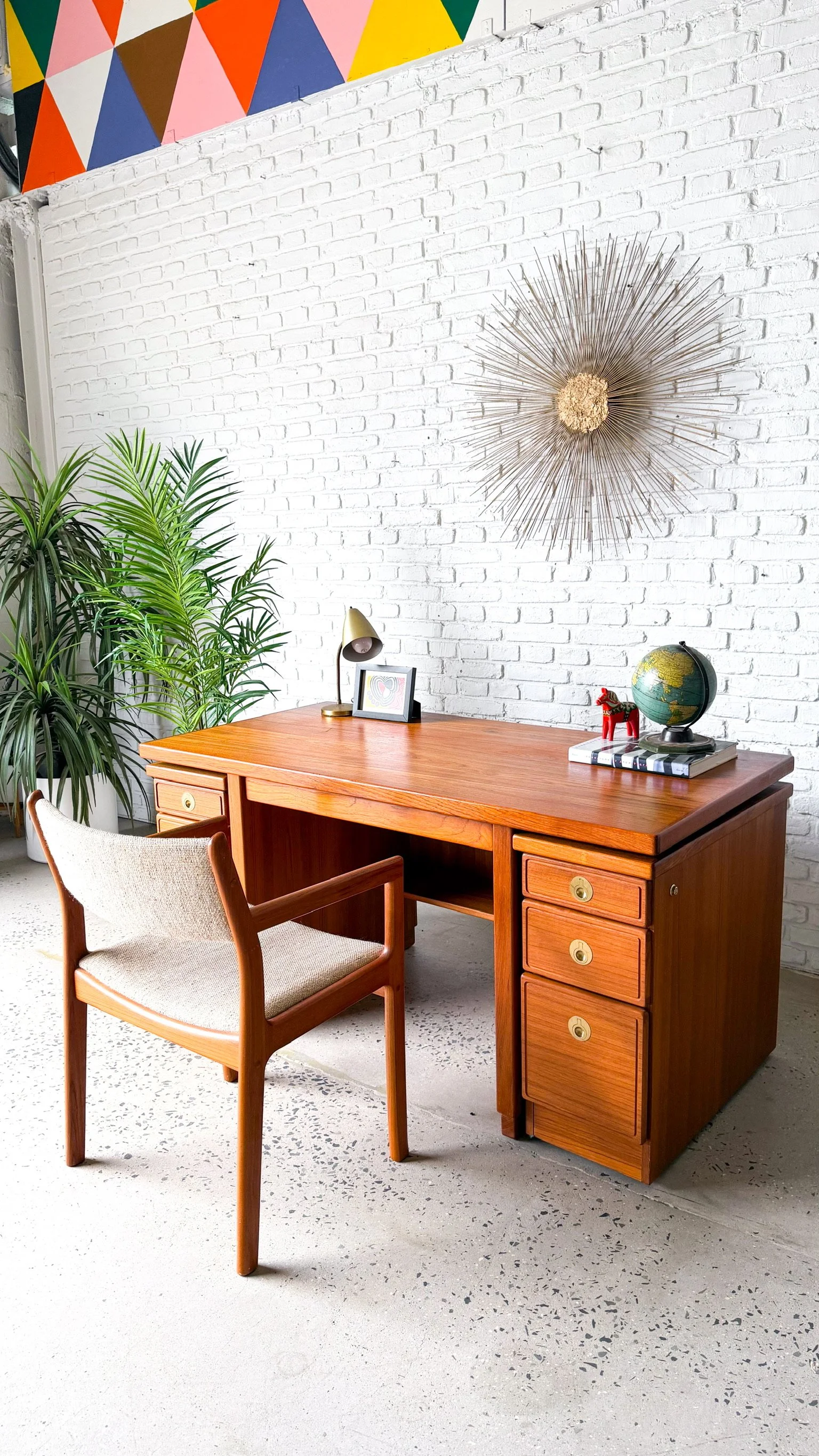 Teak Desk by D-Scan 8.jpg