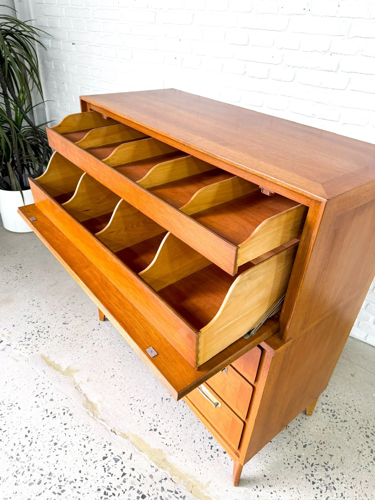 Mid Century Highboy Dresser6.jpg
