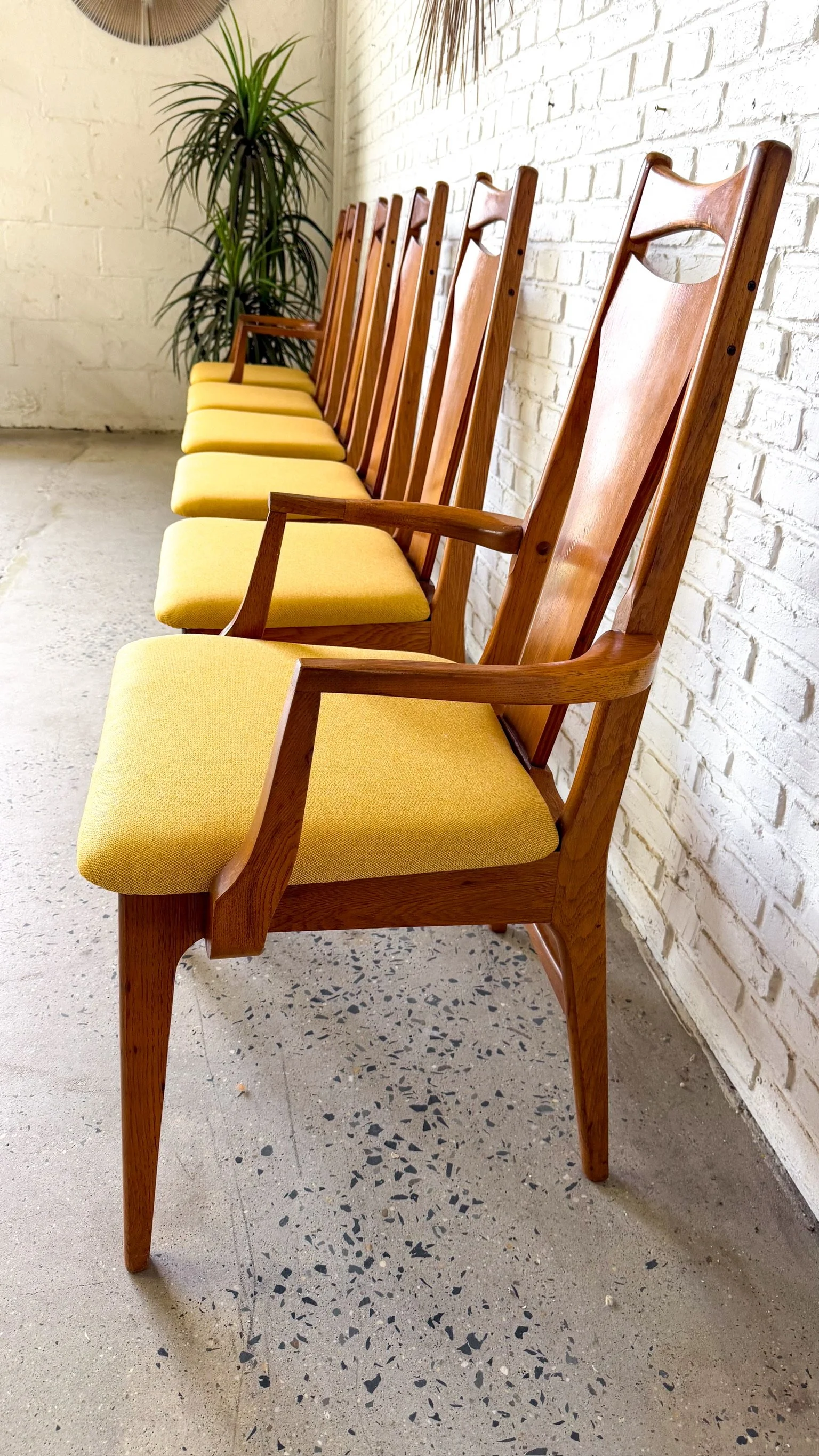 Young Manufacturing Dining Chairs Set of Six with New Upholstery7.jpg