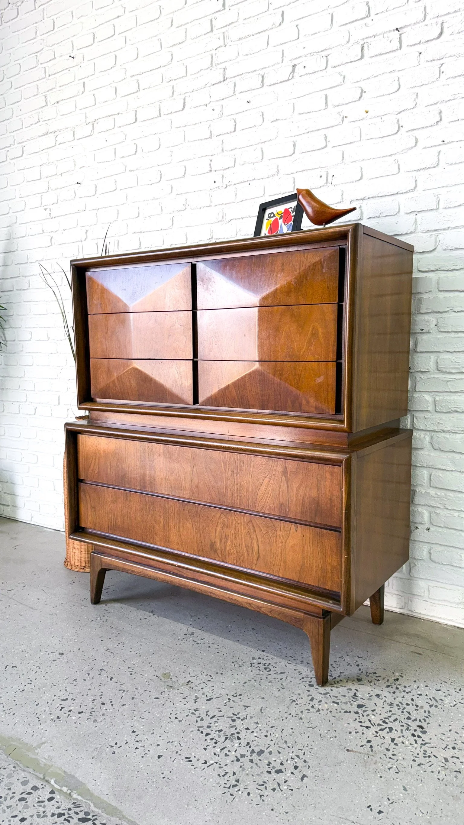 Diamond Front Bedroom Set19.JPG