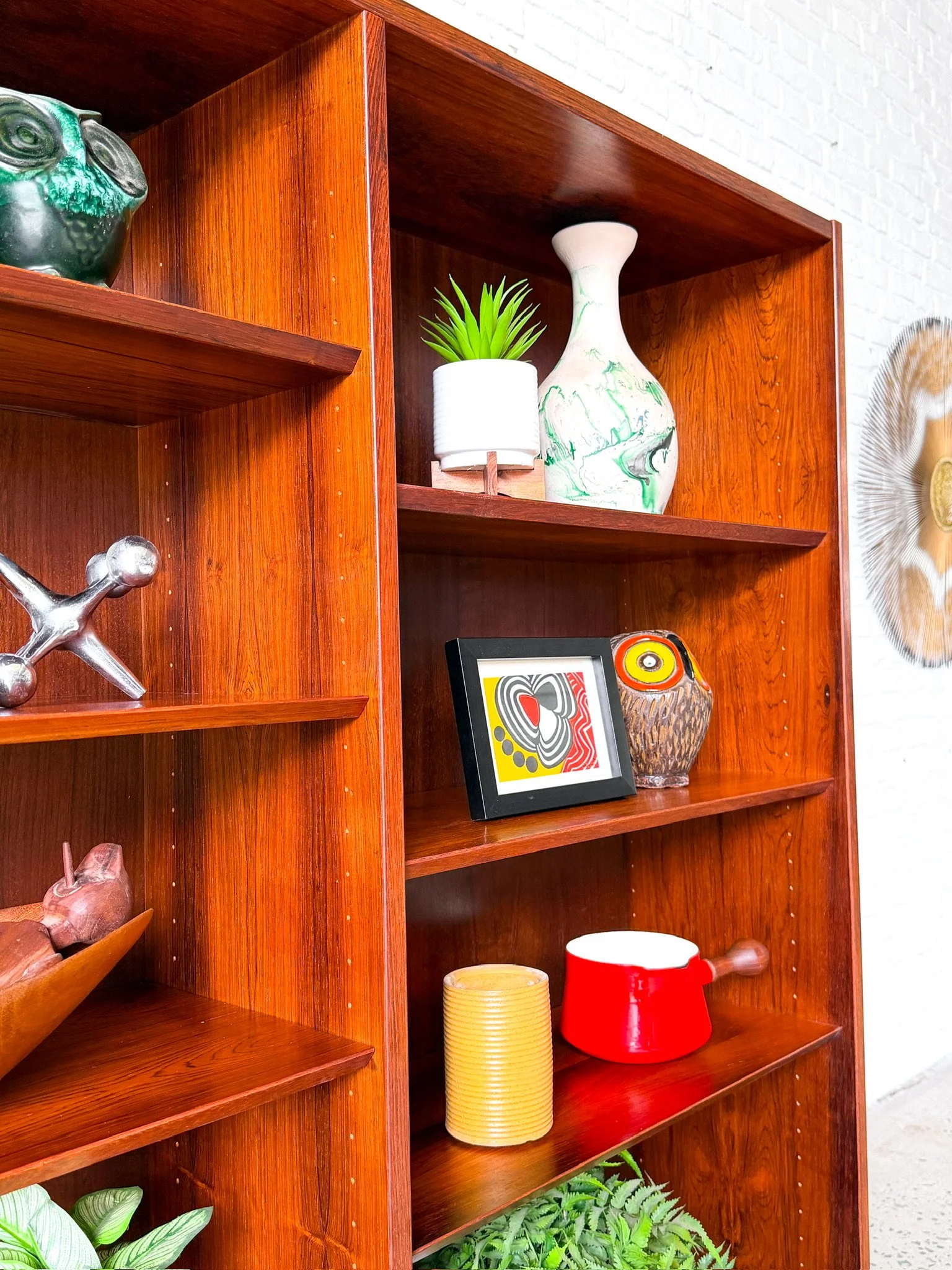 Rosewood Danish Bookshelf9.jpg
