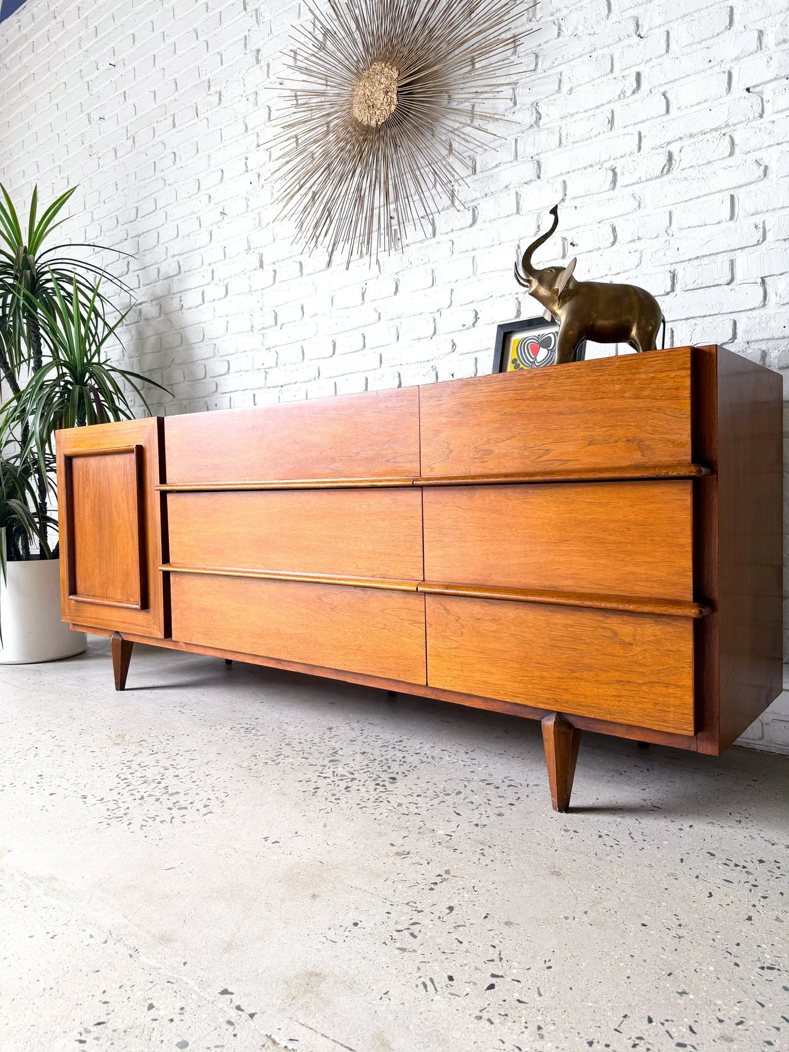American of Martinsville Walnut Bedroom Set 26.jpg