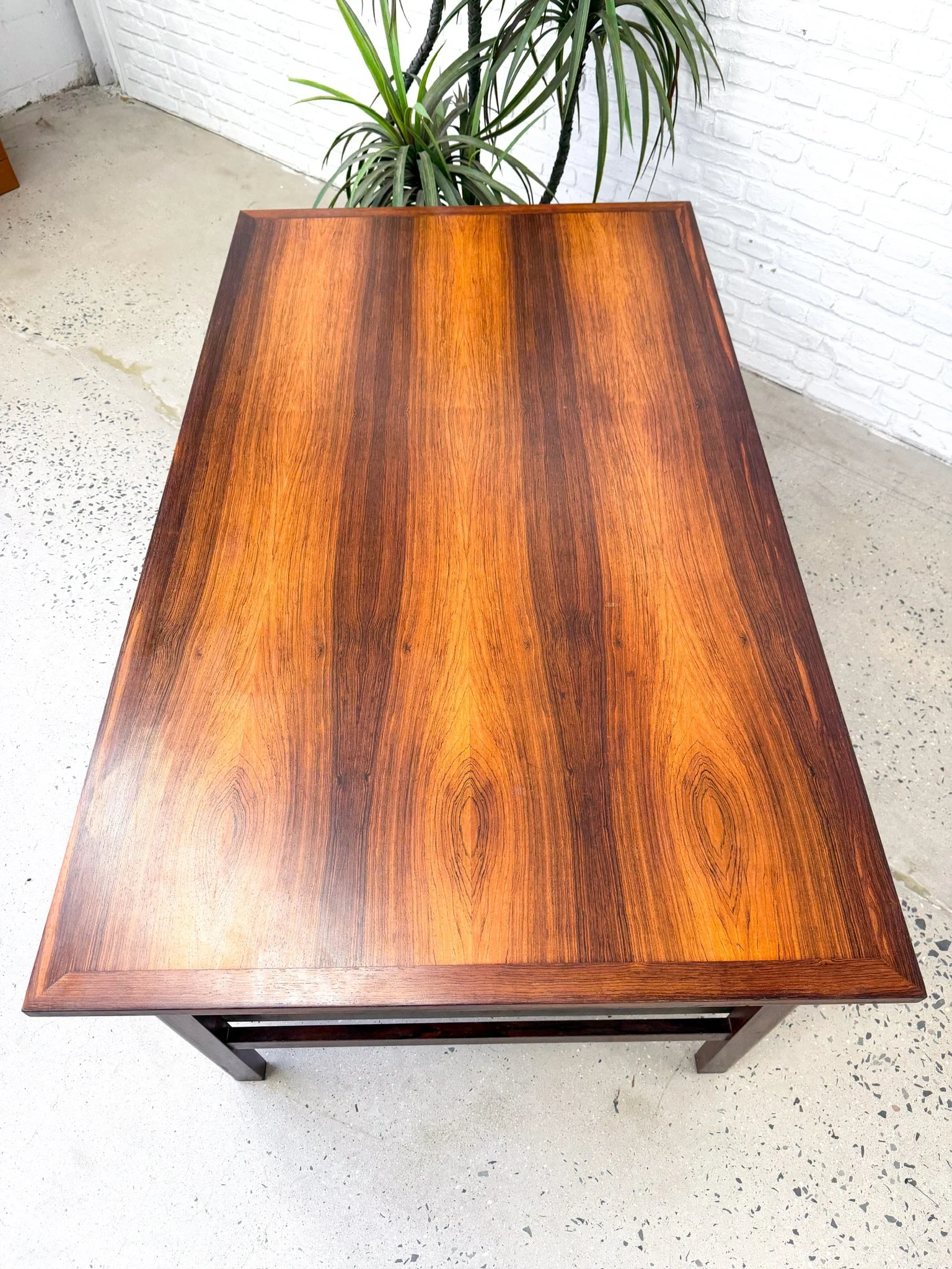 Rosewood Executive Desk15.jpg