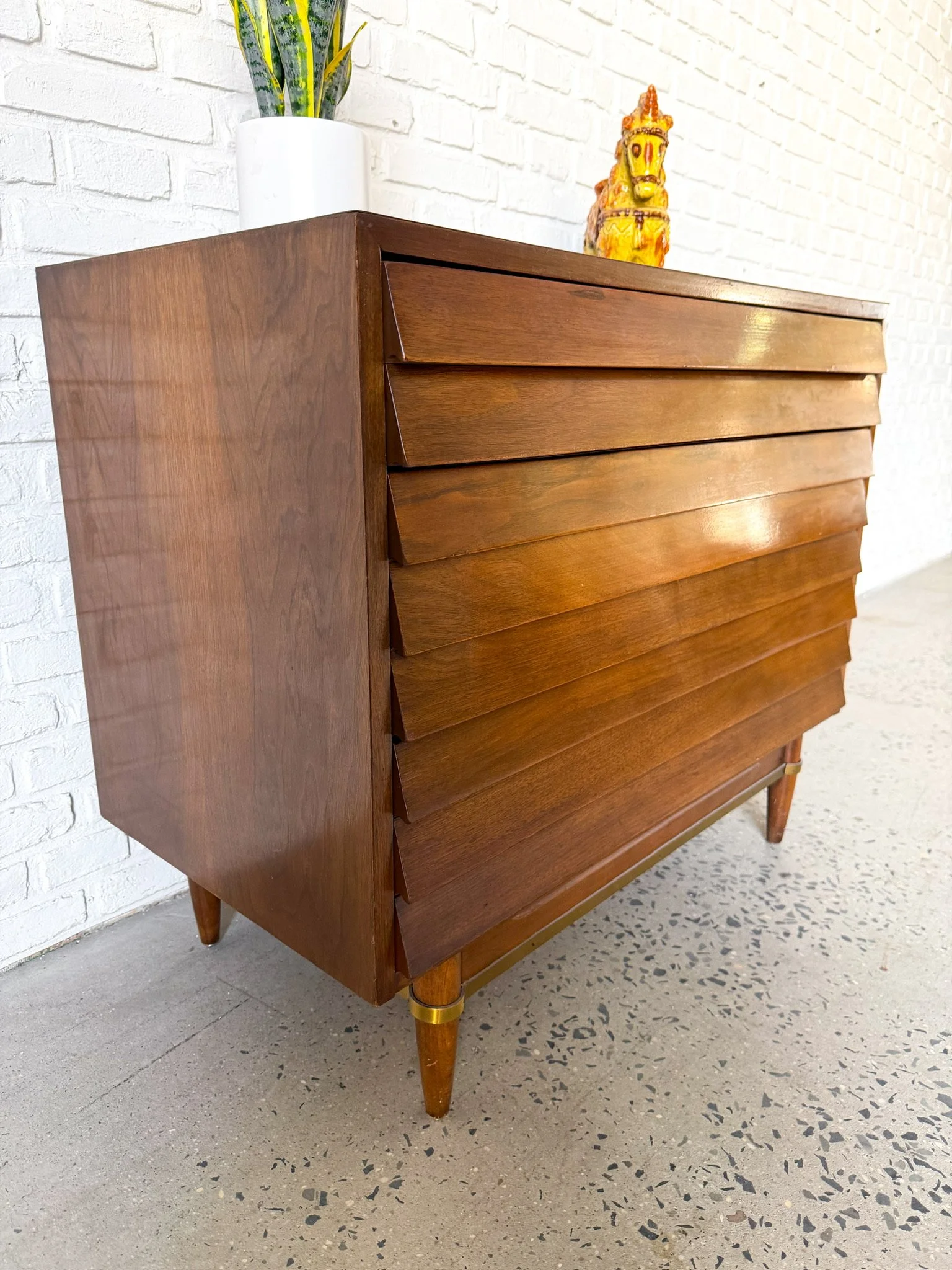 Drexel Dania Small Dresser5.jpg