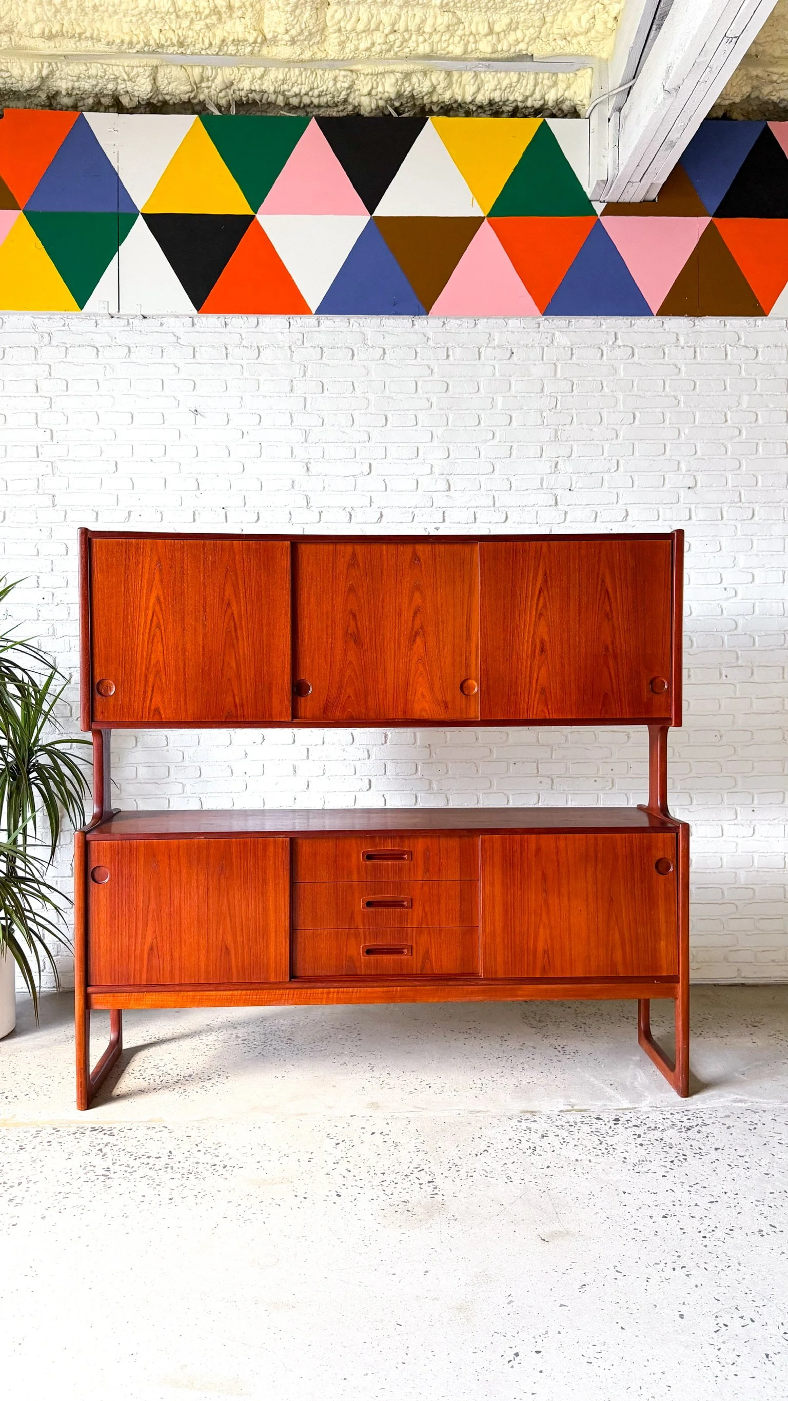 teak single piece hutch or room divider1.jpg