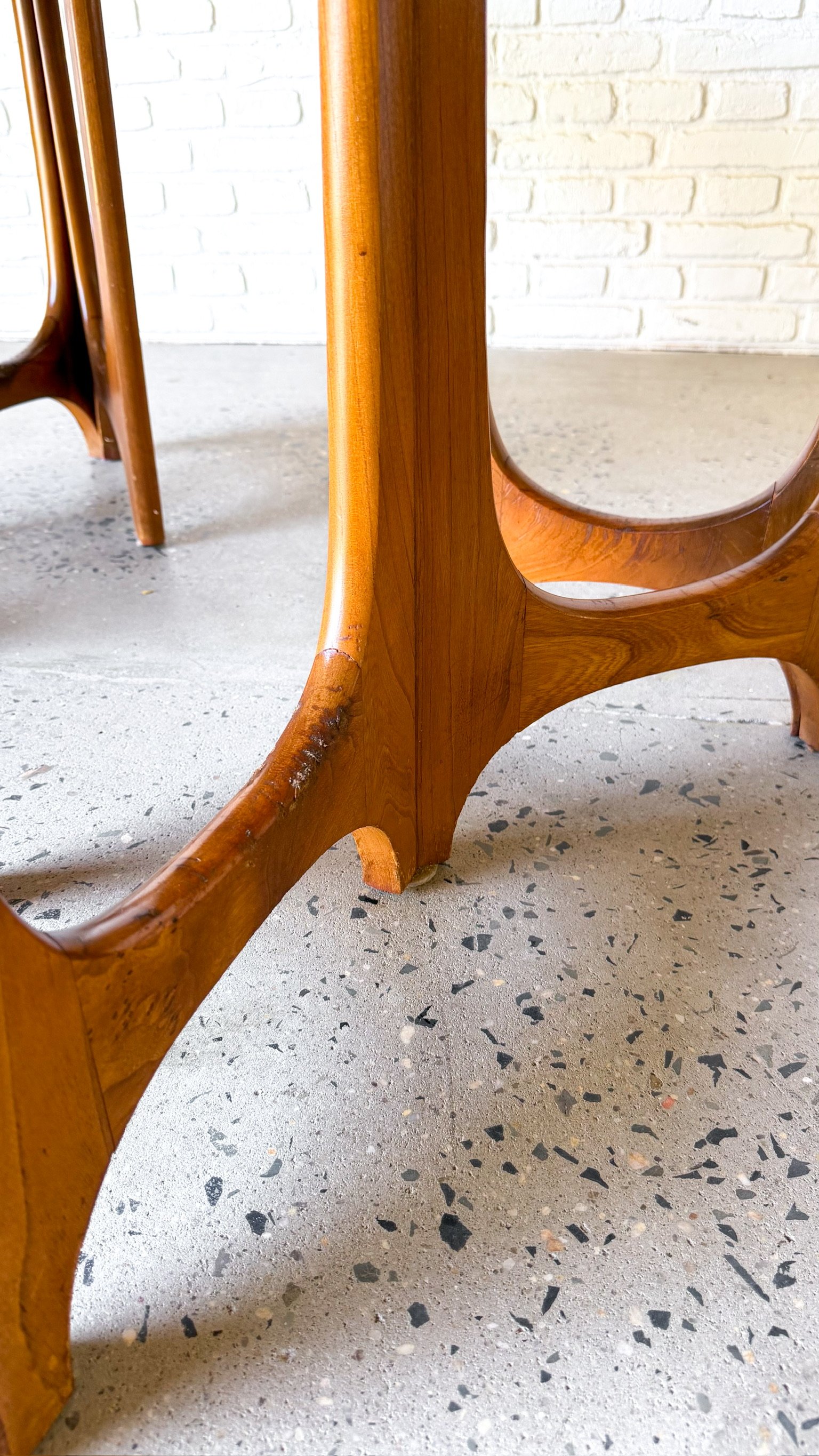 Mid Century Young MFG Dining Table with 2 leaves11.jpg