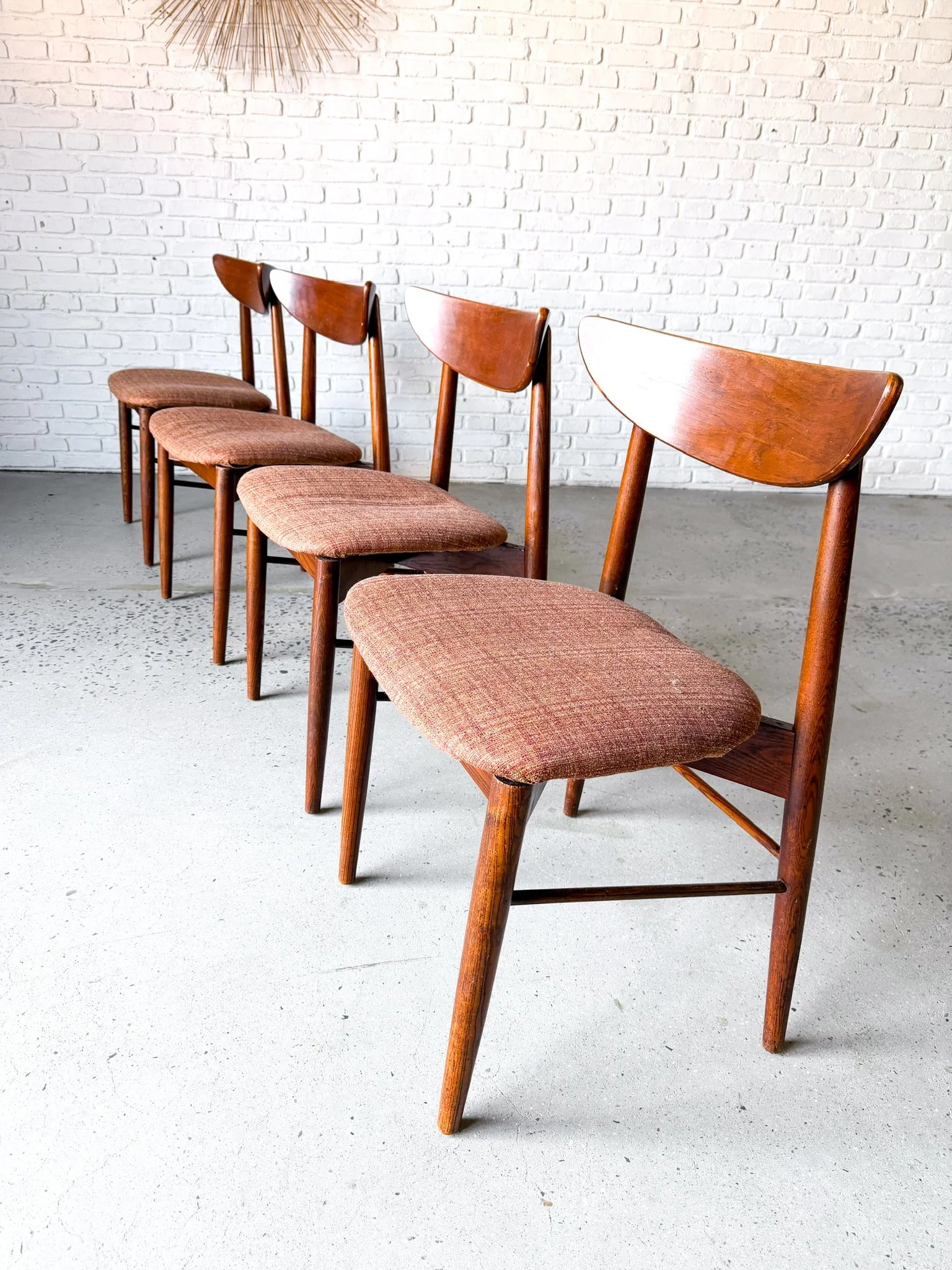 american sculpted back dining chairs2.jpg