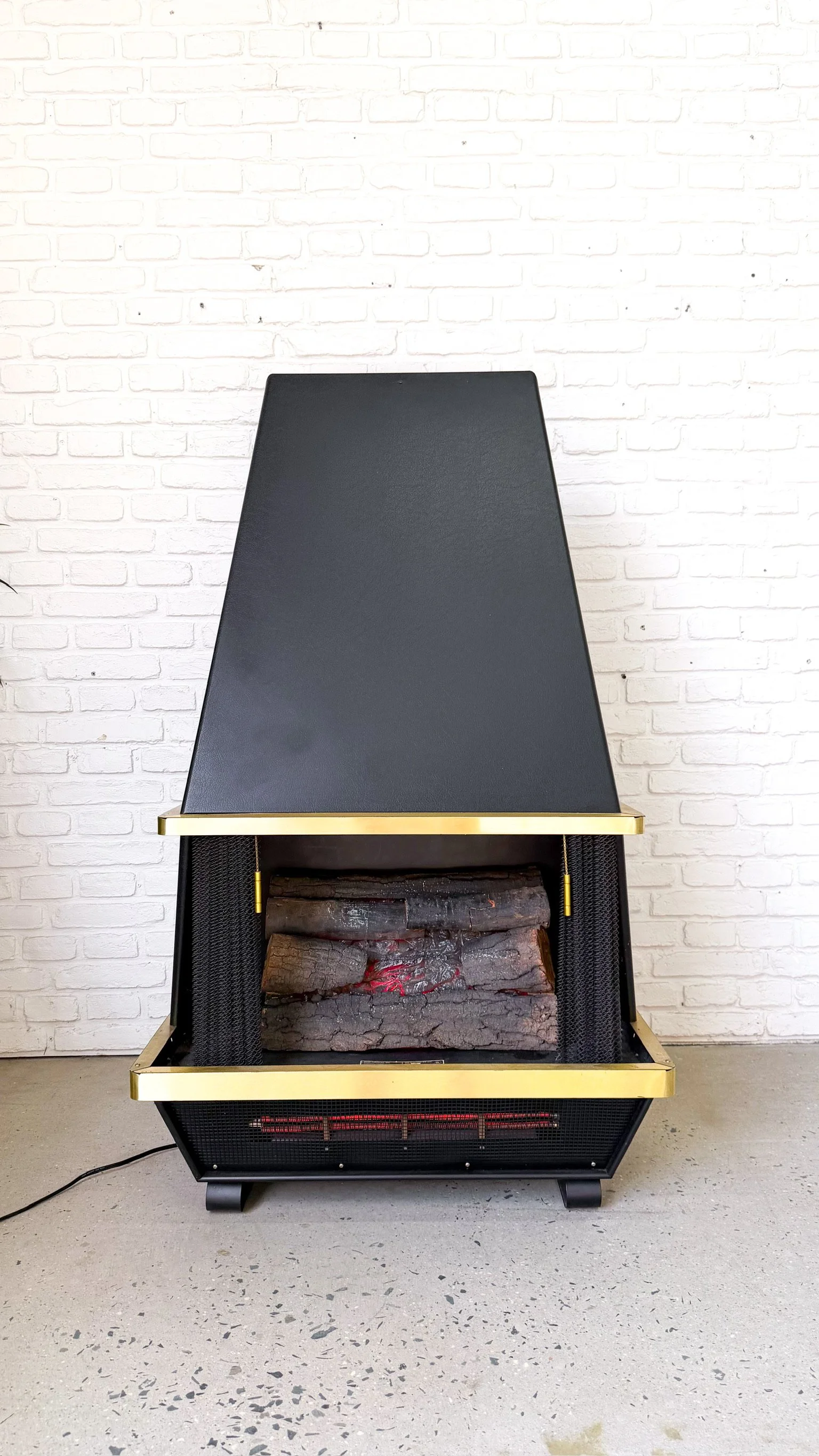 1970’s Arvin Electric Fireplace1.jpg