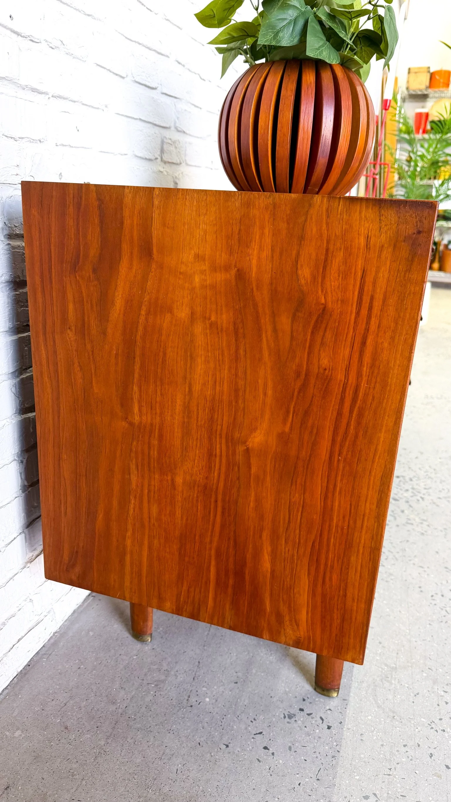 Mid Century Walnut Credenza16.jpg
