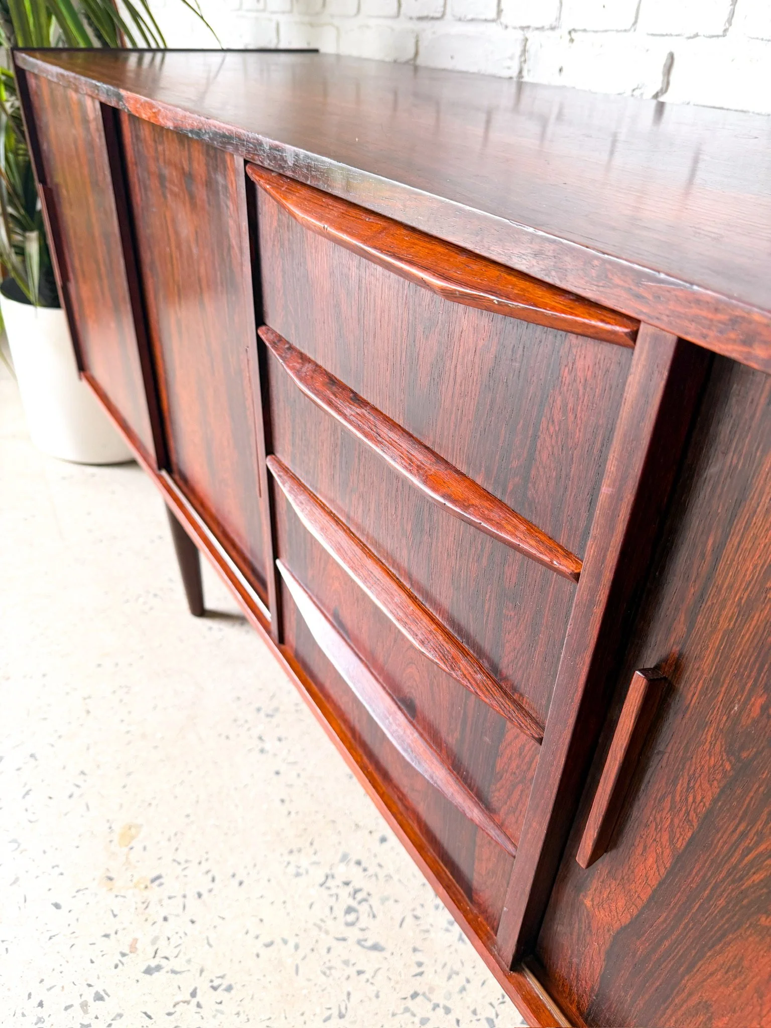 Danish Modern Rosewood Credenza 8.jpg