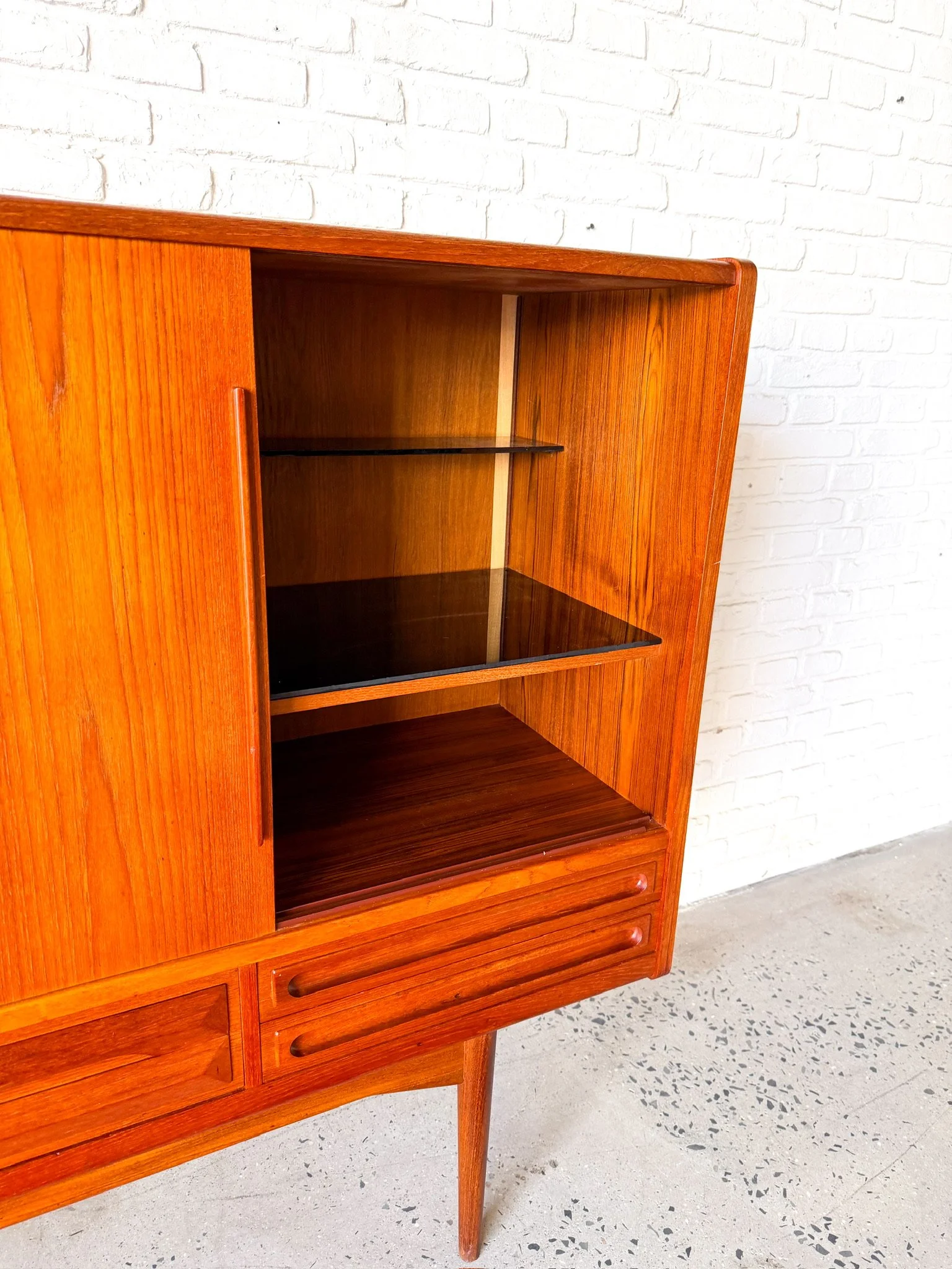 JOHANNES ANDERSEN DANISH TEAK SIDEBOARD C. 1960S15.jpg