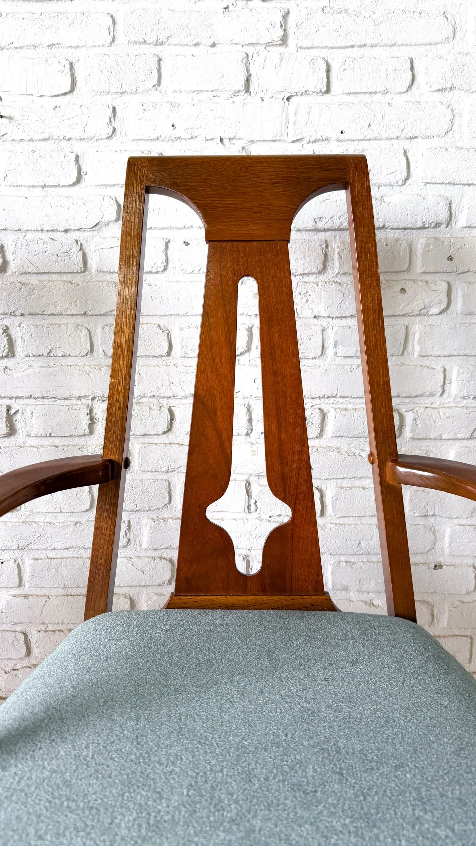 Young Manufacturing High Back Dining Chairs circa 1960s5.jpg