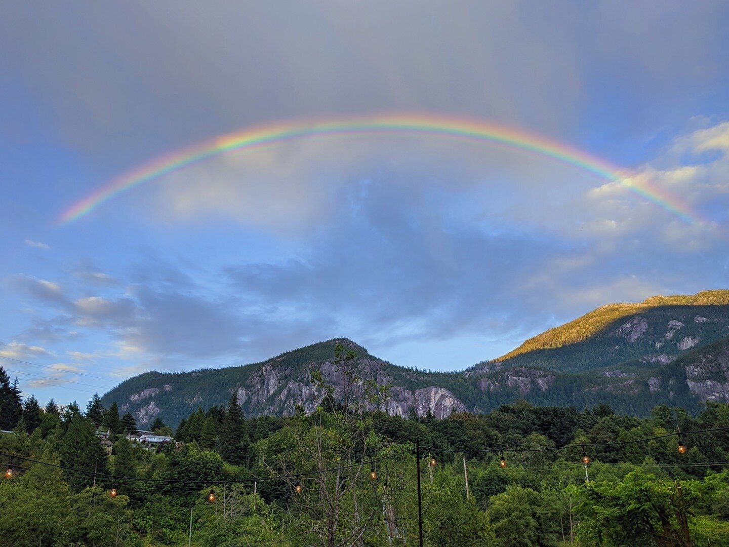 The view from our backyard after all that rain⁠
⁠
⁠
#squamishadventureinn  #Canada #BC #DiscoverBC #mountainlife #hiking #westcoastcanada #adventures #GoExplore #discoverearth﻿ #hellobc #hihostels #hicanada #exploresquamish #squamish #squamishbc #bea