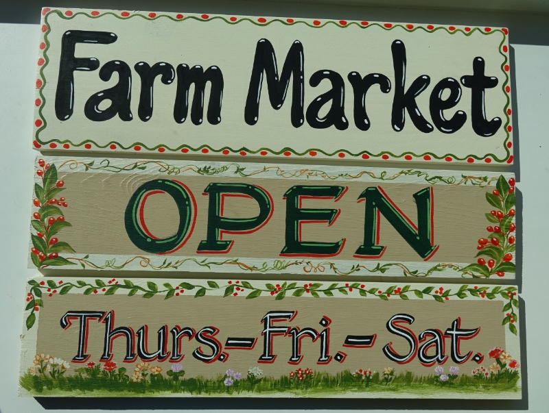 Sycamore Spring Farm Market signs