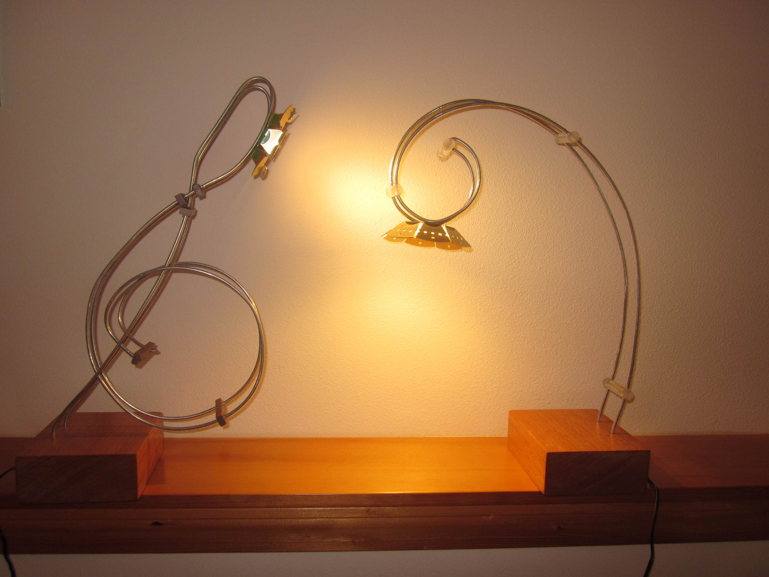 Musical clef bent wire lamps 