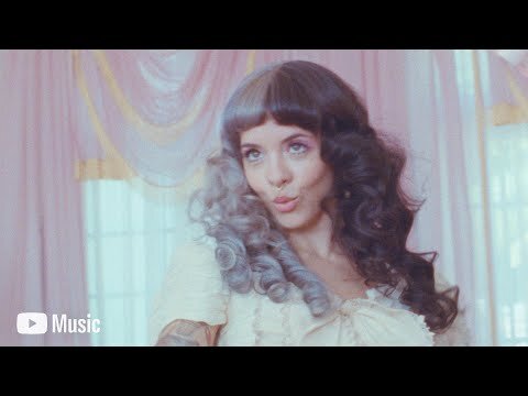 Episode 1 - Arts & Crafts with Melanie Martinez