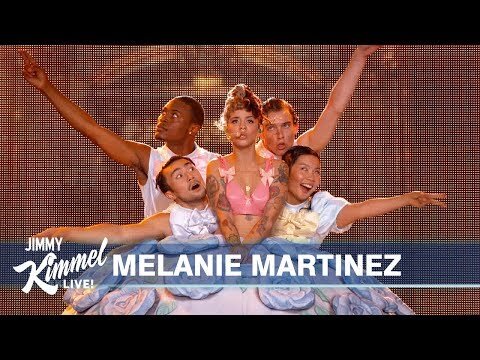 Melanie Martinez - Strawberry Shortcake