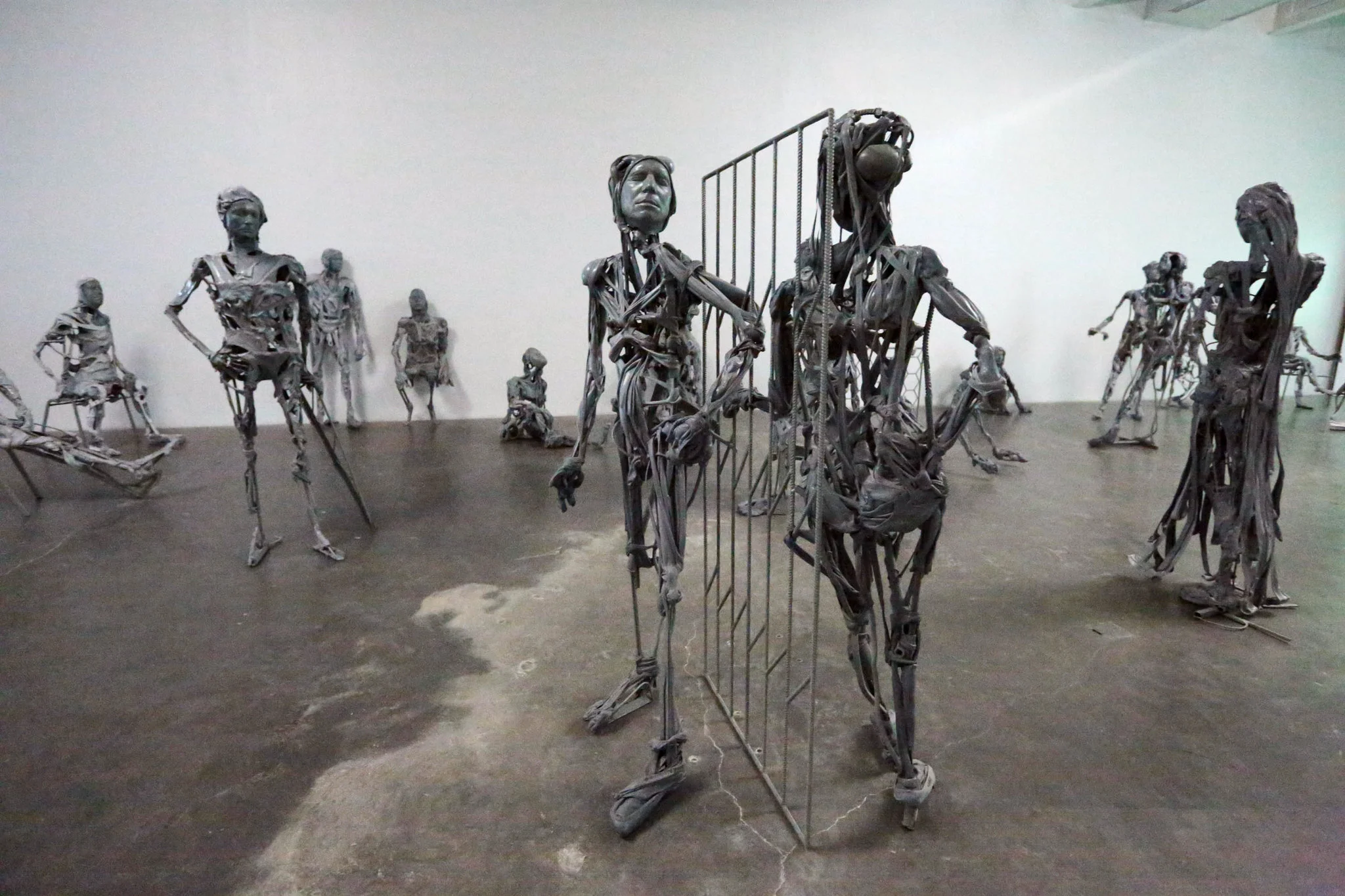 pawel-althamer-venetians-installation-view-2.jpg