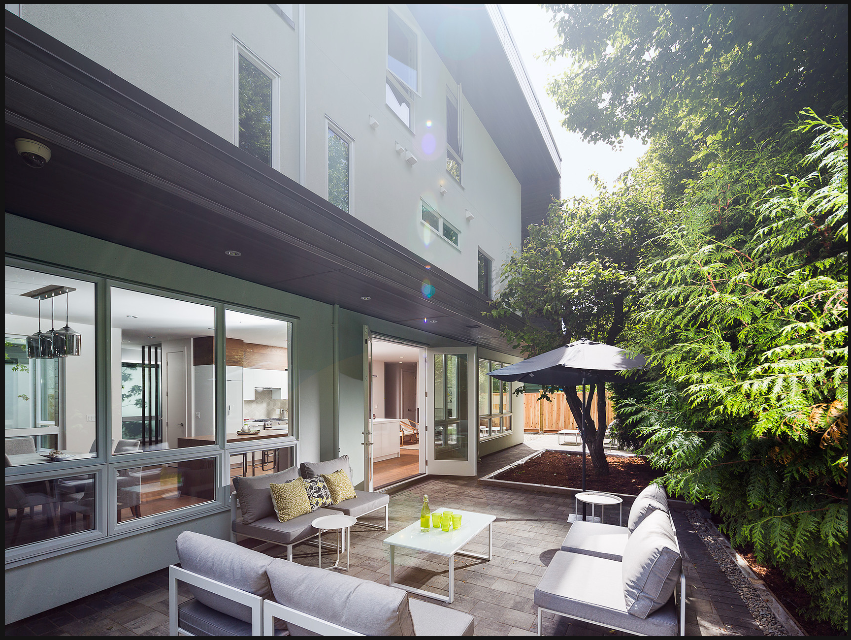 Vancouver_Modern_Design_Studio___British_Columbia___Rhizoma___Ribbon_House_21.png