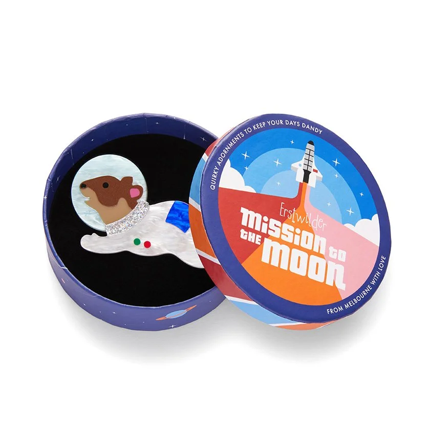 BHBH118 Stout-Hearted Spaceham Brooch-3.jpg