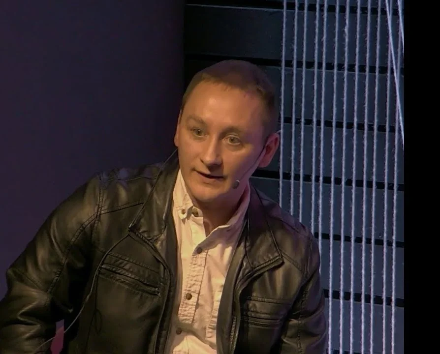 Colin Schmidt, Consultant