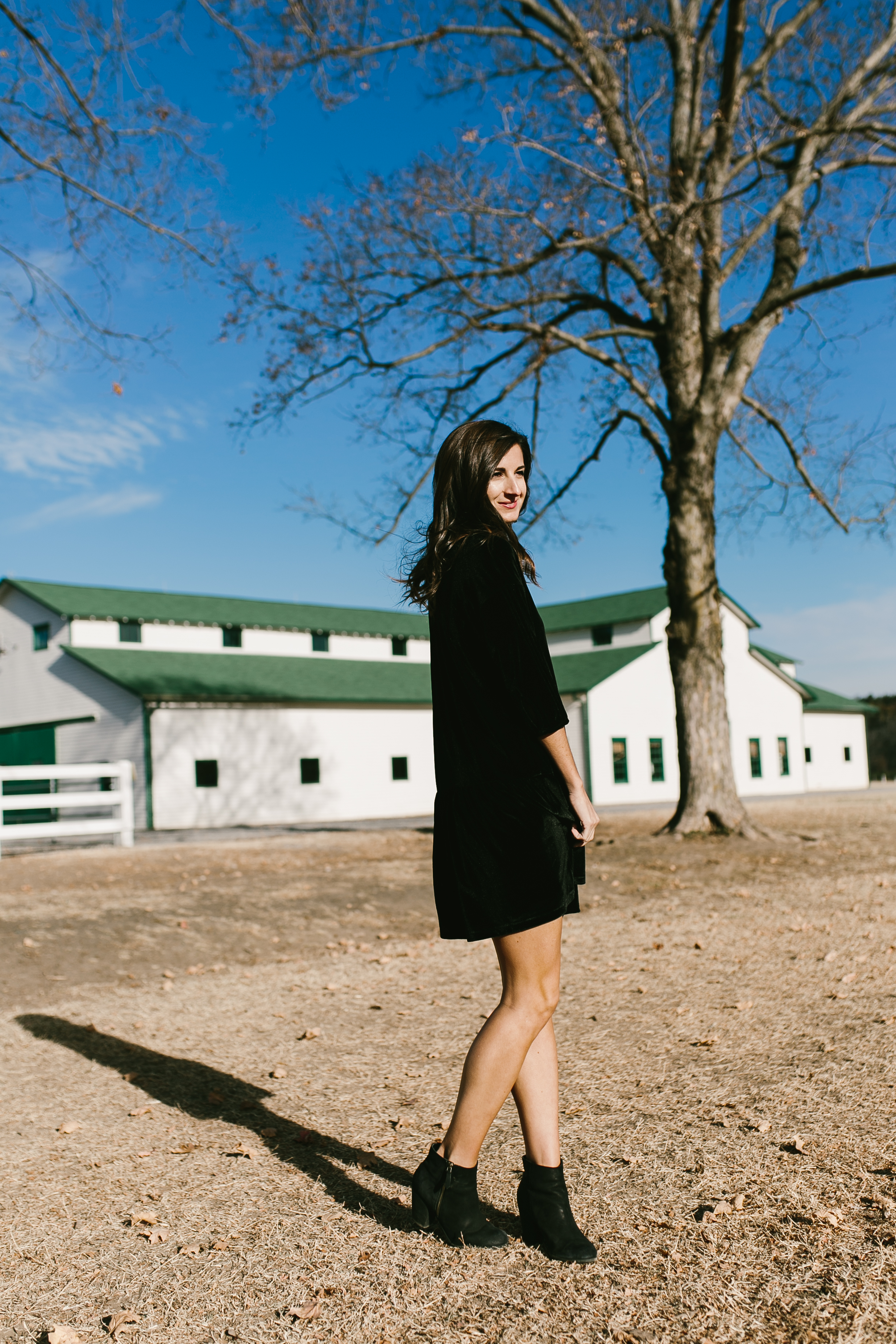 Photography by Madi Flournoy Henderson || Dress: Hinge || Shoes: BP