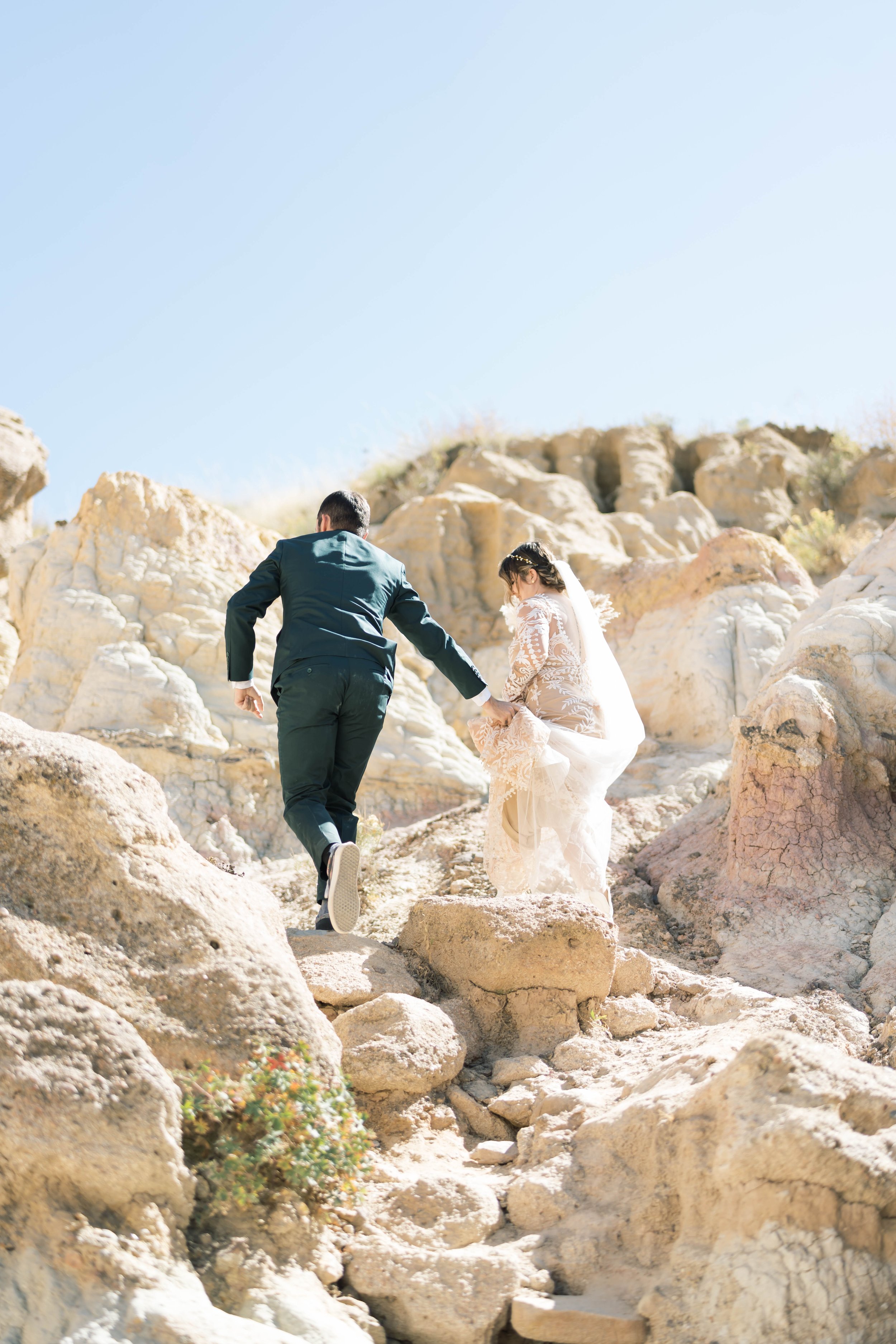 Colorado-paint-mines-elopement-photography_.jpg