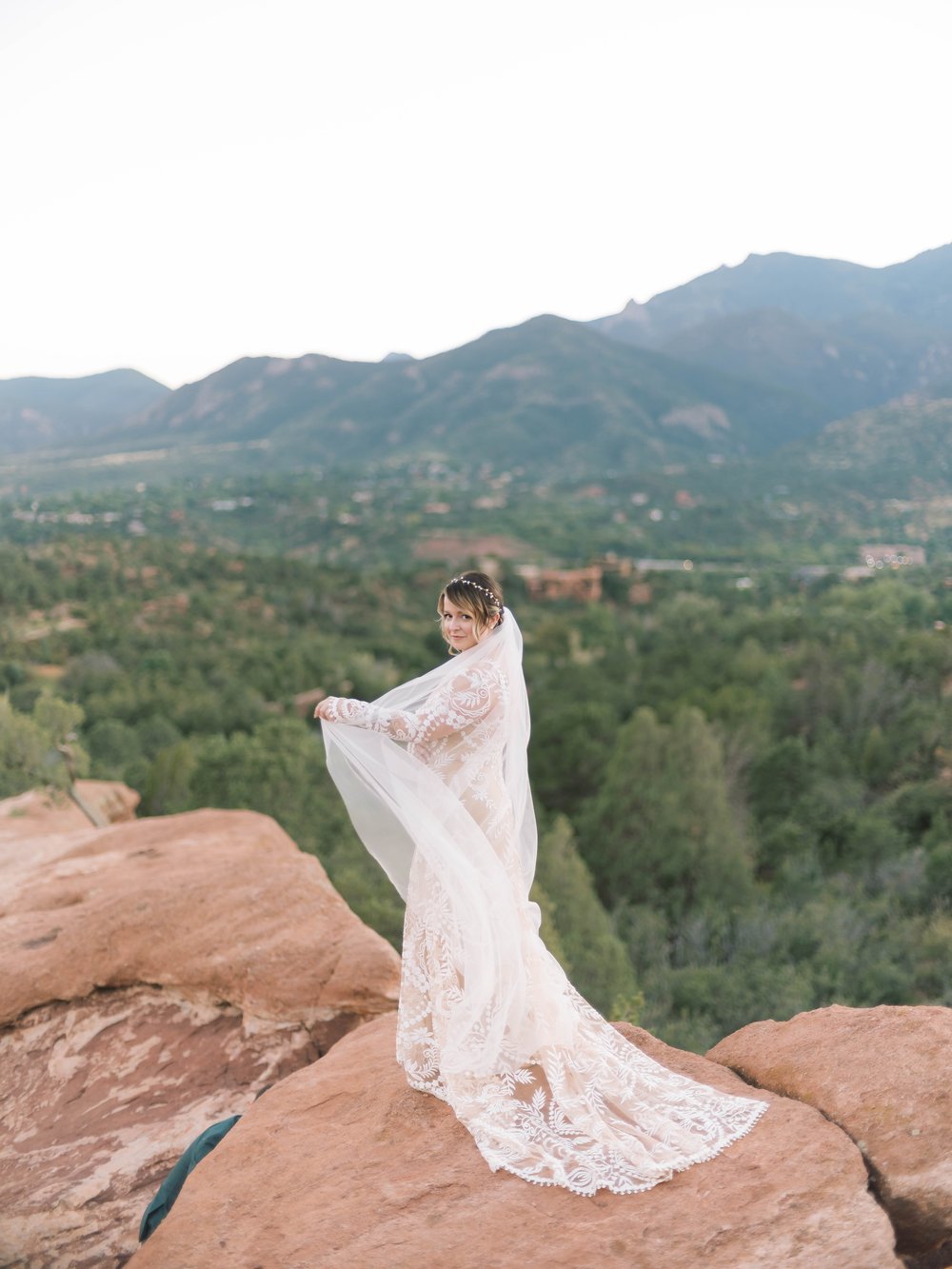 Sarah-Cebulski-Photography-Colorado-Wedding-and-Elopement-Garden-of-the-gods_ (11).jpg