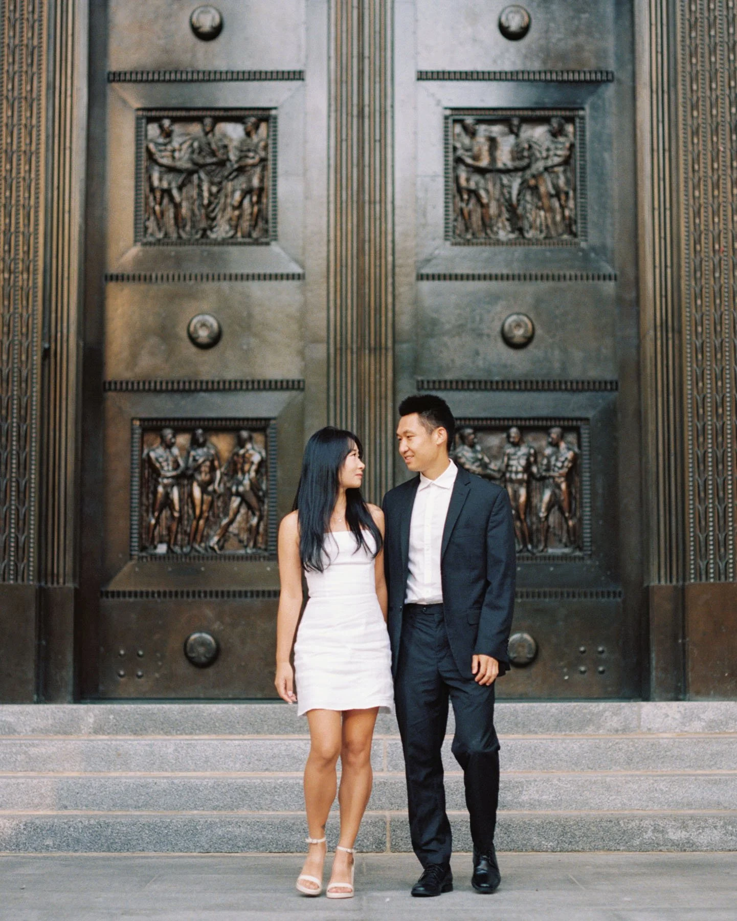 courthouse-elopement-photography-inspo.jpg