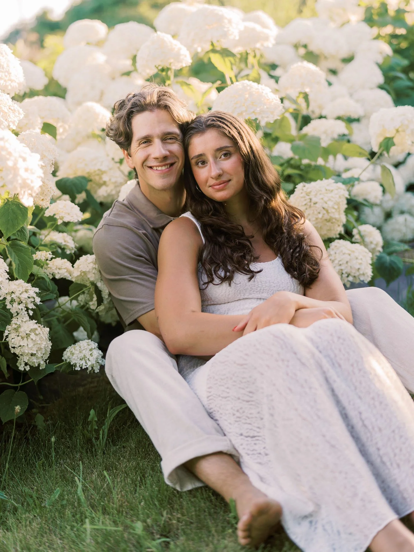 couple-photos-with-hydrangeas.jpg